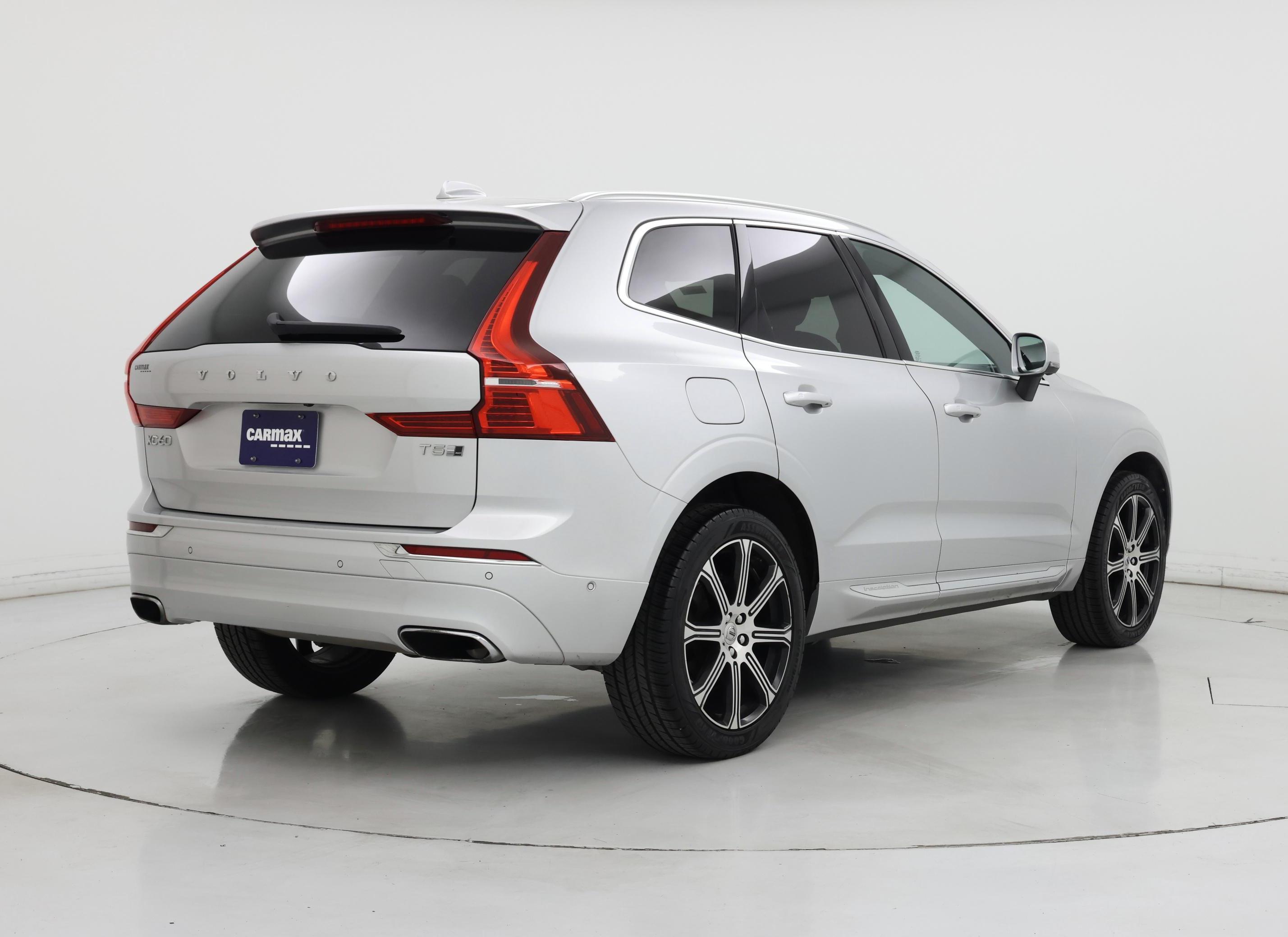 Thumbnail: 2020 Volvo XC60 - 8