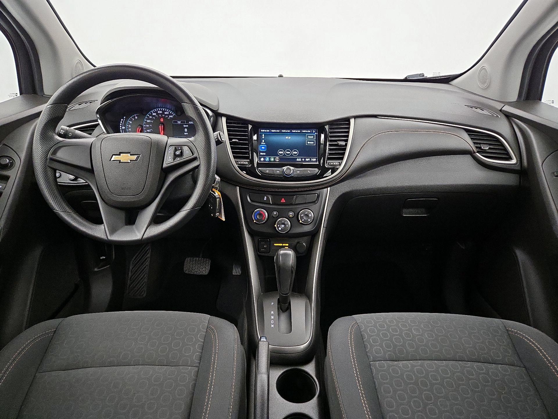 Thumbnail: 2018 Chevrolet Trax - 9