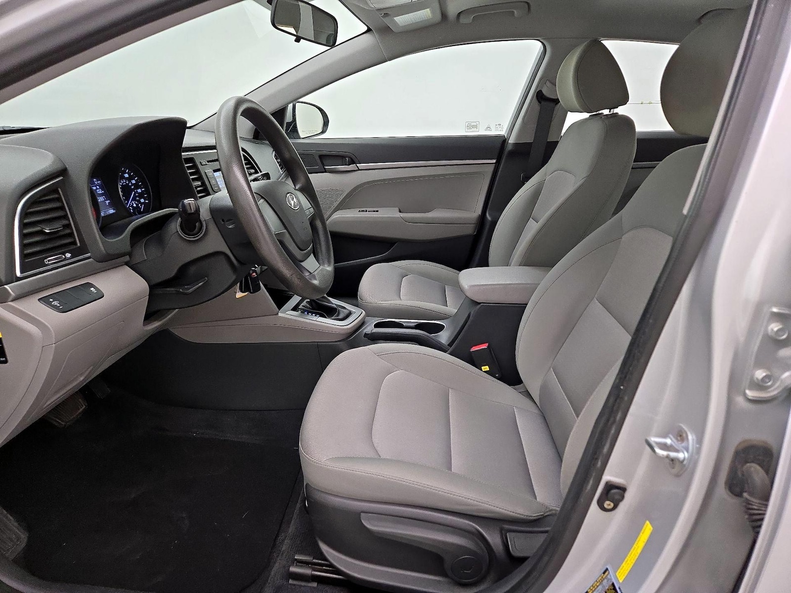 2017 Hyundai Elantra SE - Photo 12