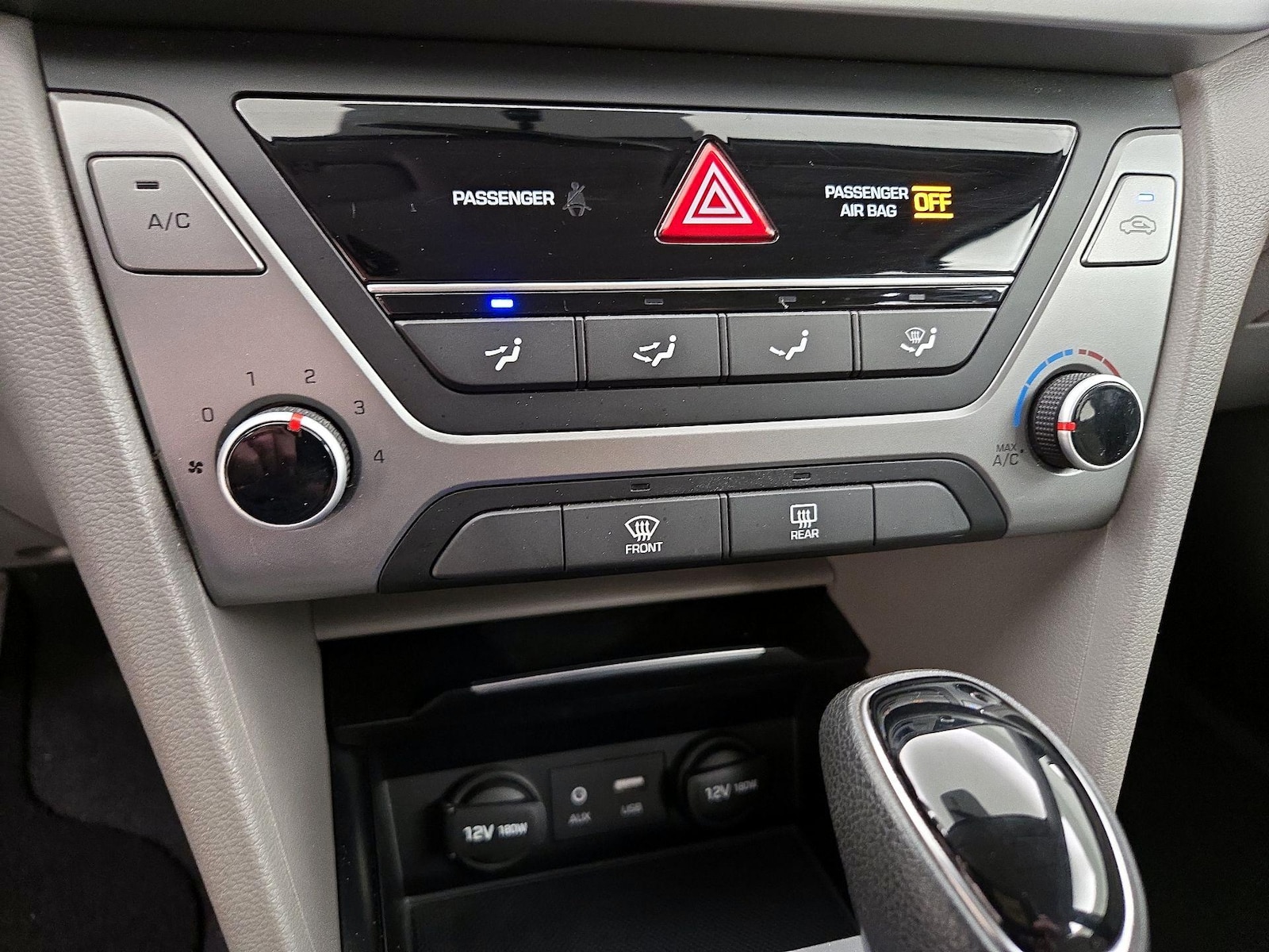 2017 Hyundai Elantra SE - Photo 16
