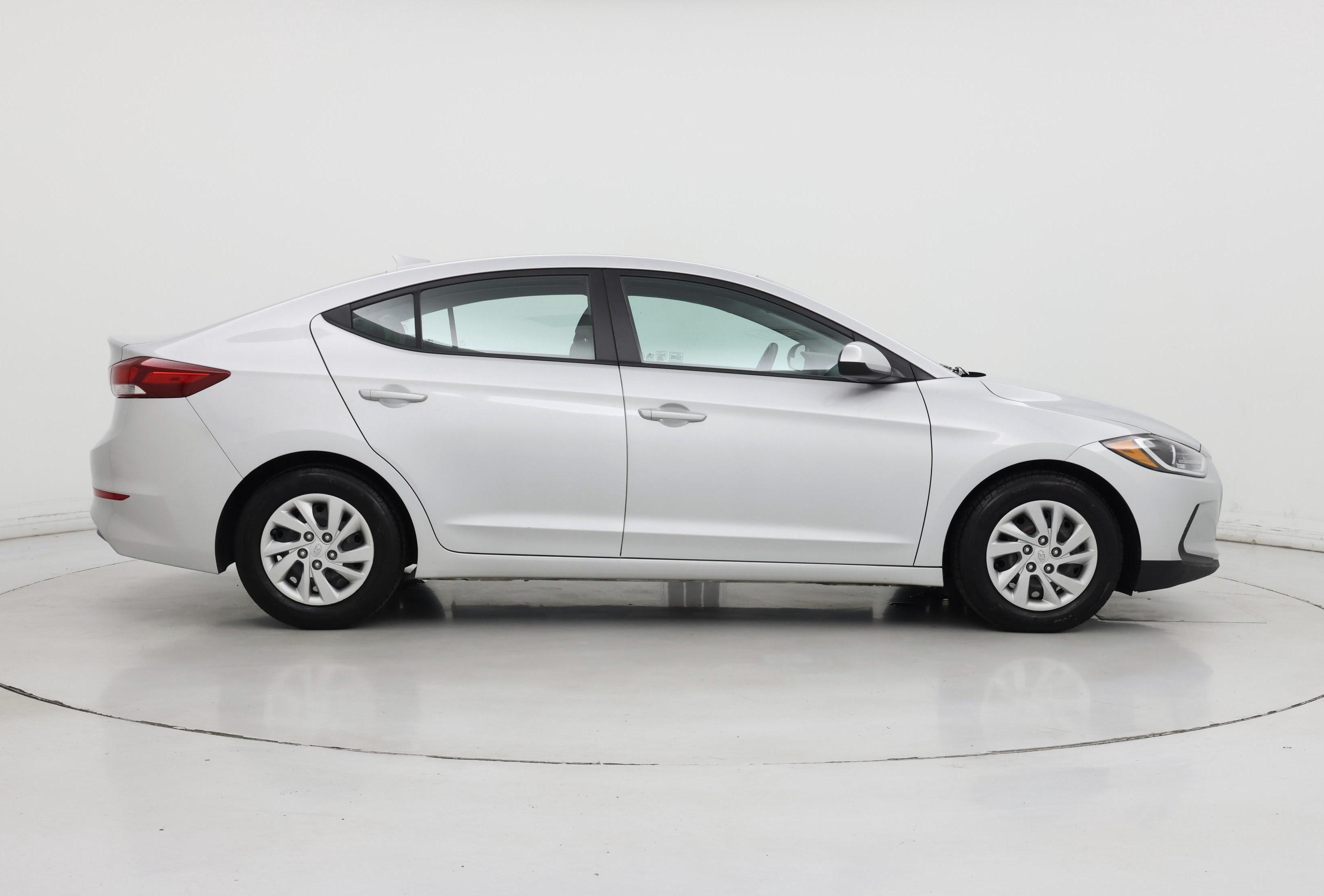 Thumbnail: 2017 Hyundai Elantra - 7