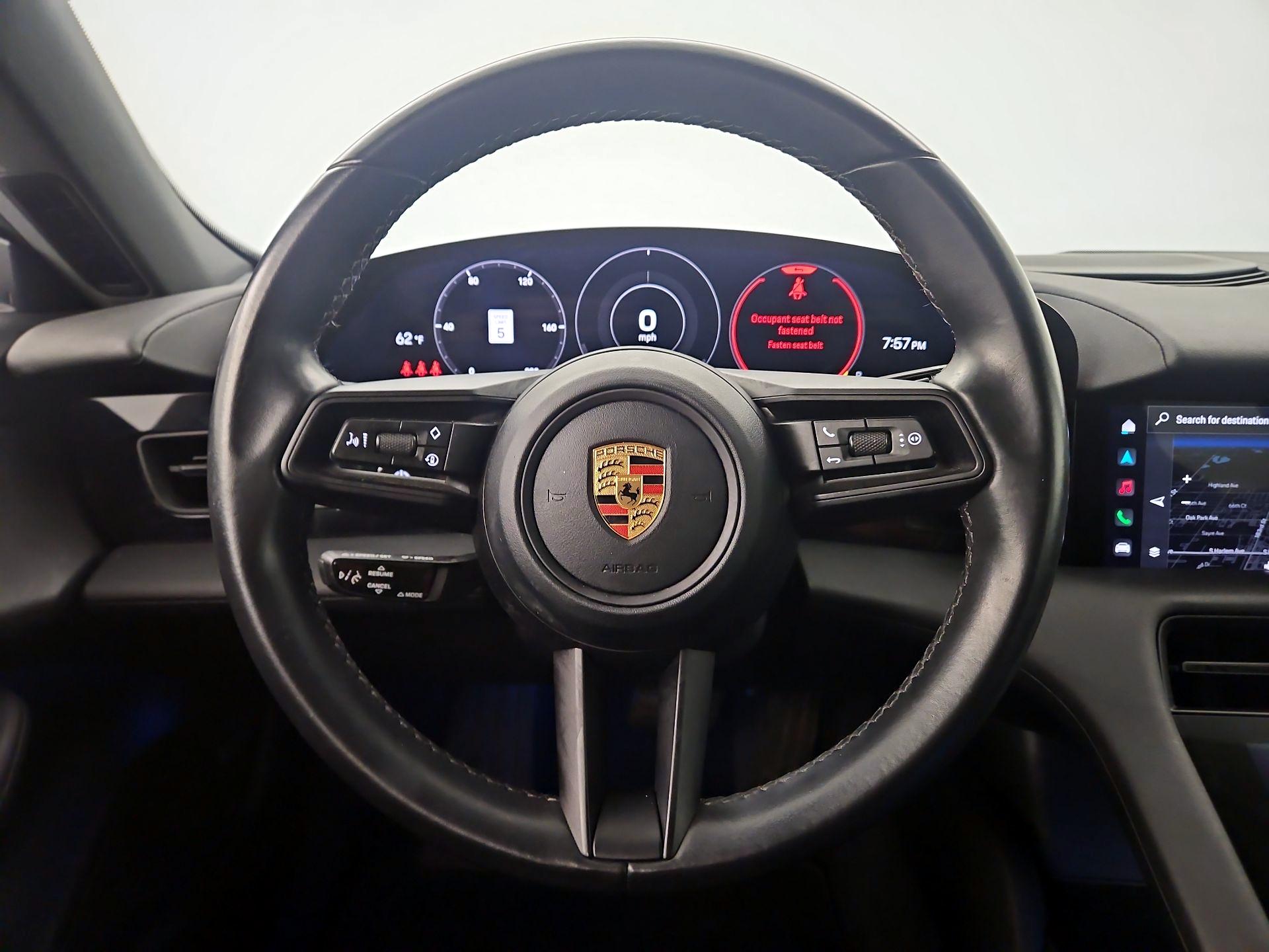 Thumbnail: 2022 Porsche Taycan - 10