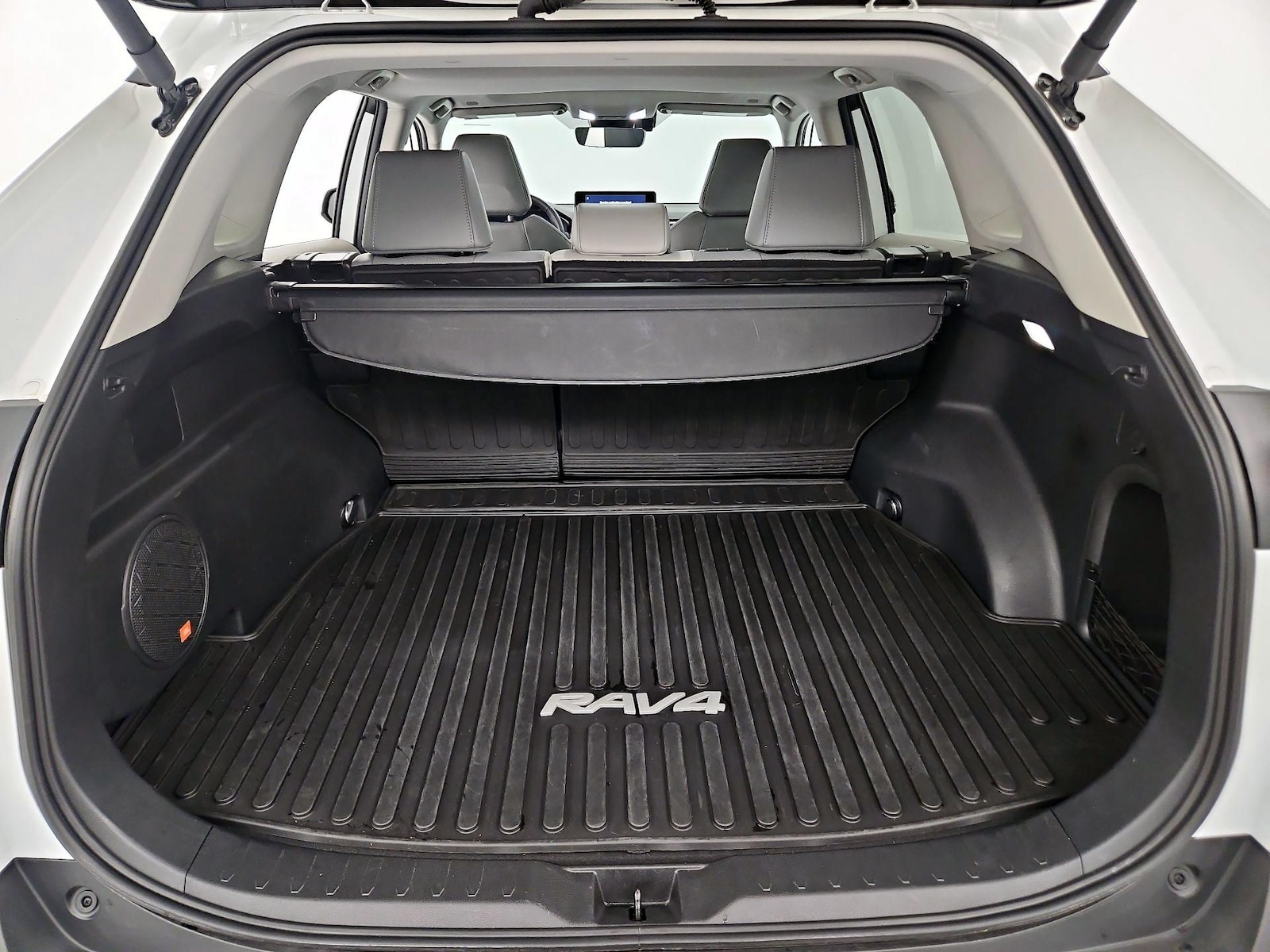 2024 Toyota RAV4 Limited - Photo 22