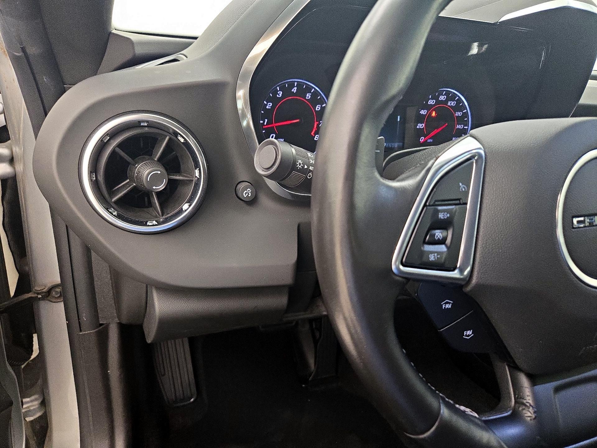 Thumbnail: 2018 Chevrolet Camaro - 13