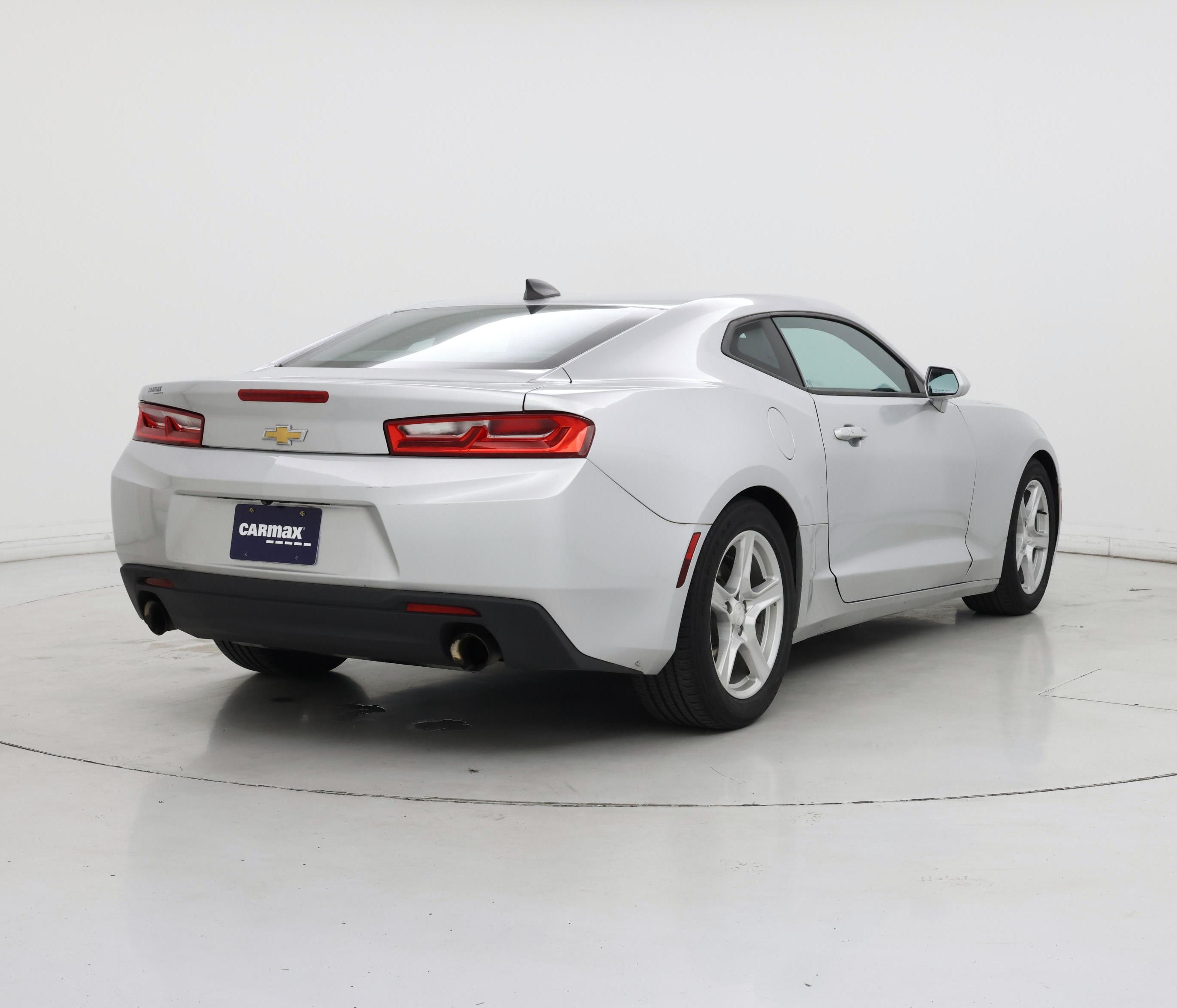 Thumbnail: 2018 Chevrolet Camaro - 8