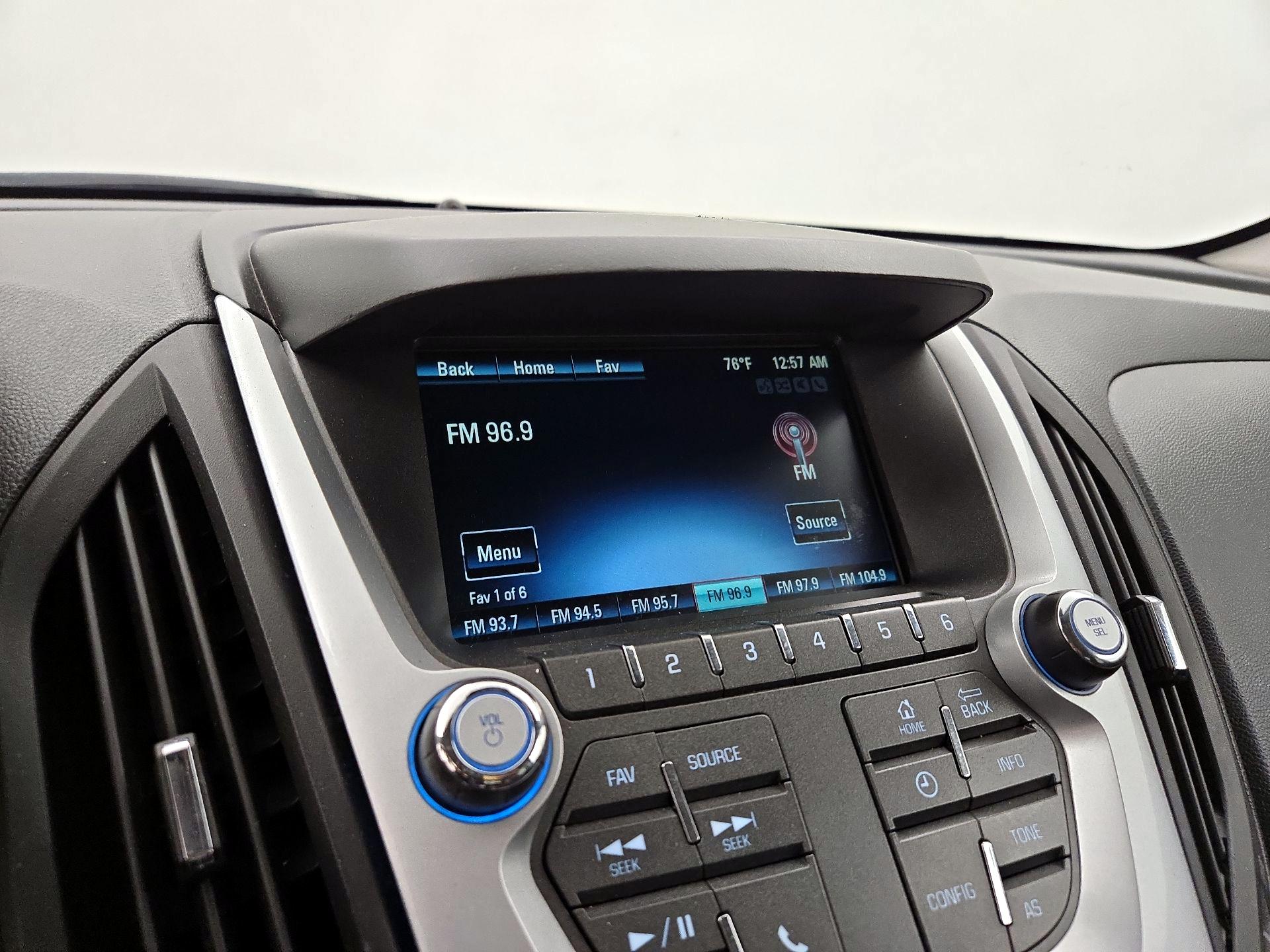 Thumbnail: 2016 Chevrolet Equinox - 15