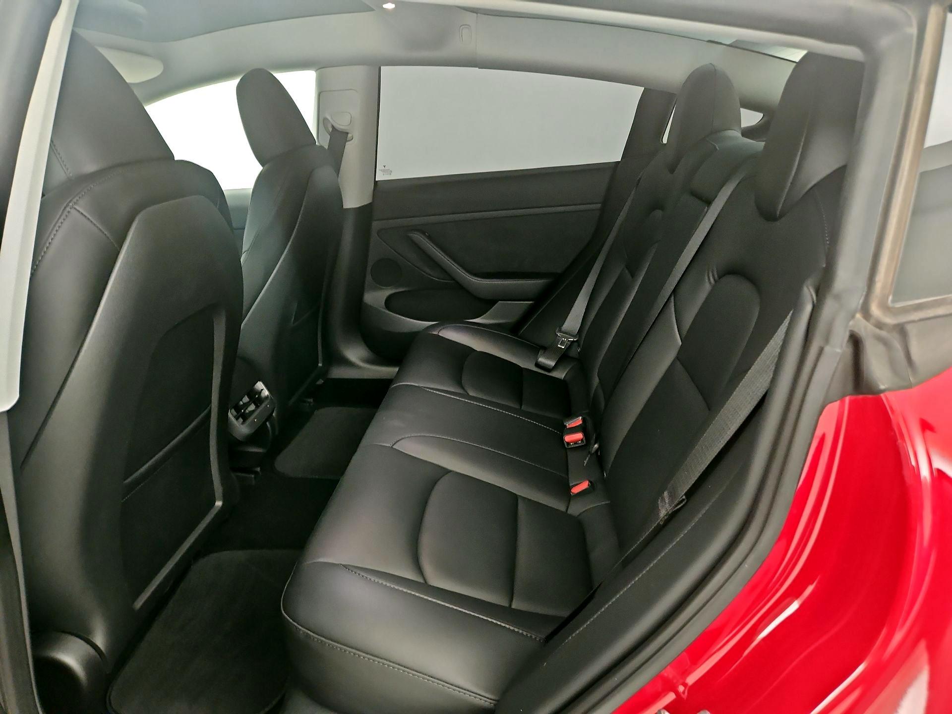 Thumbnail: 2023 Tesla Model 3 - 18