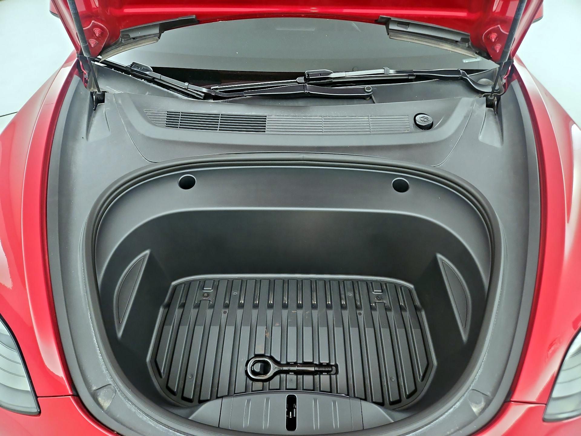 Thumbnail: 2023 Tesla Model 3 - 20