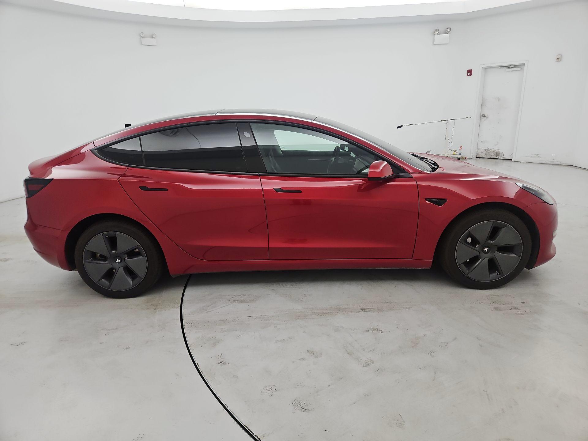 Thumbnail: 2023 Tesla Model 3 - 4