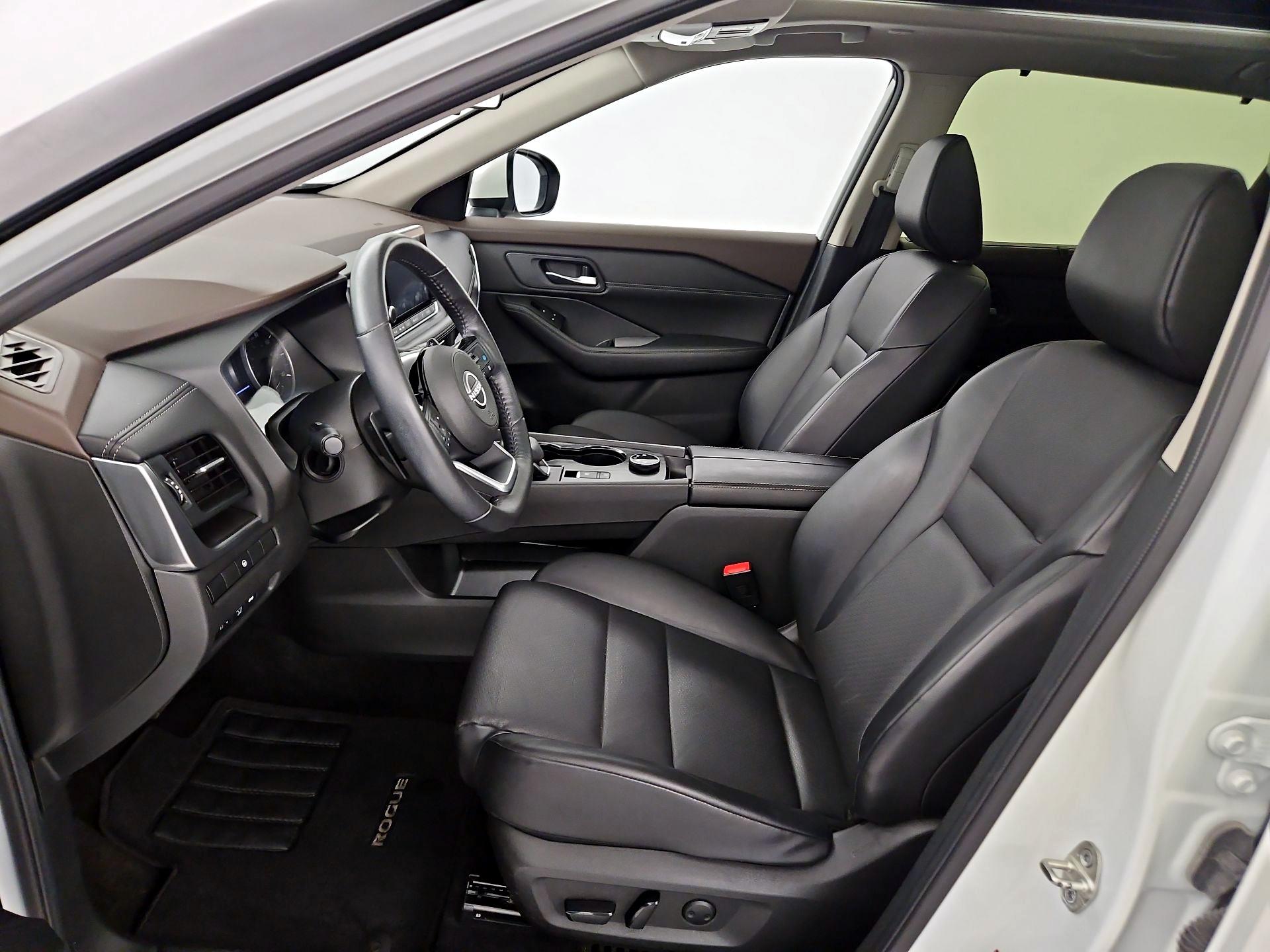 Thumbnail: 2023 Nissan Rogue - 9