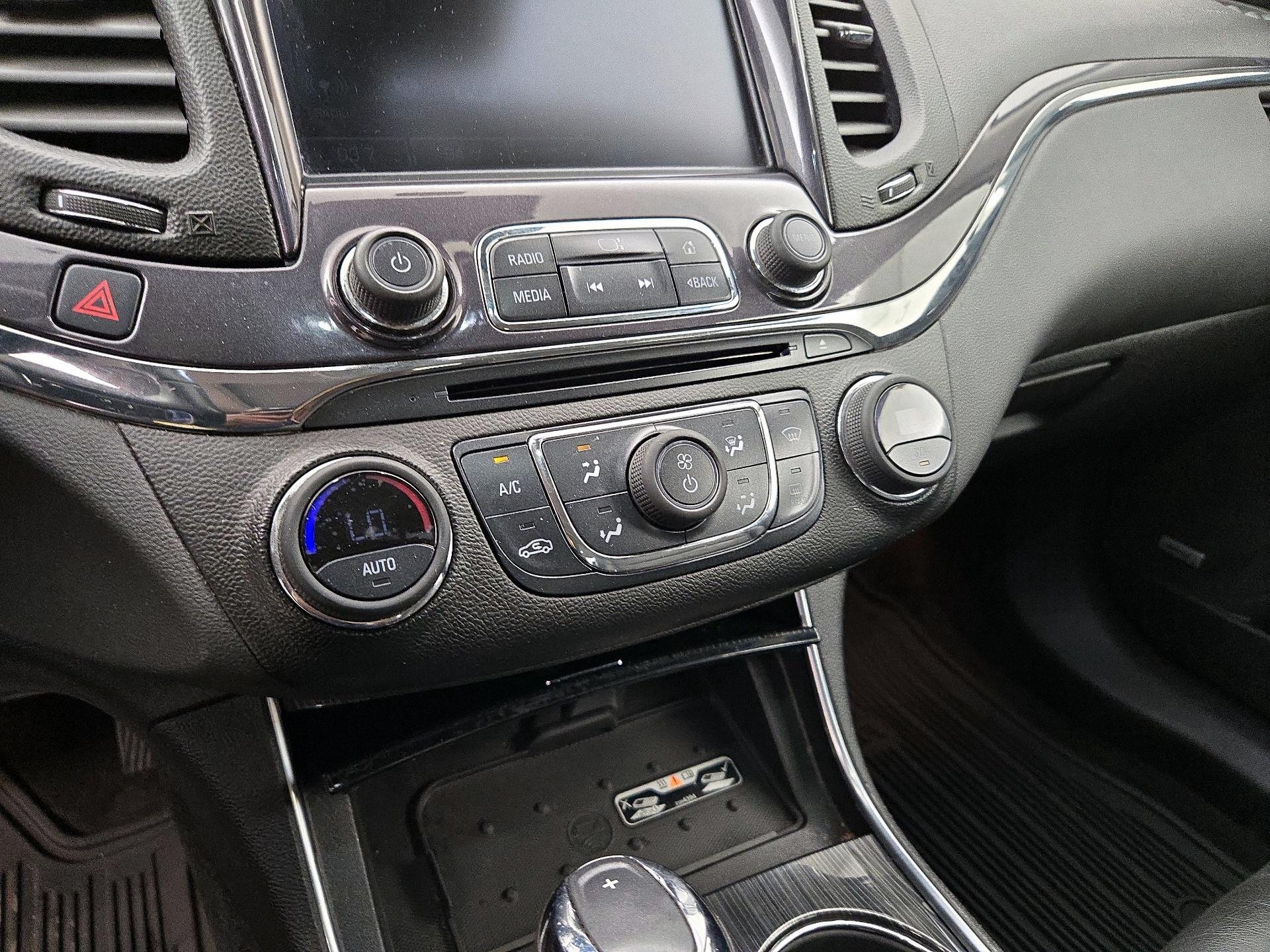 Thumbnail: 2016 Chevrolet Impala - 16