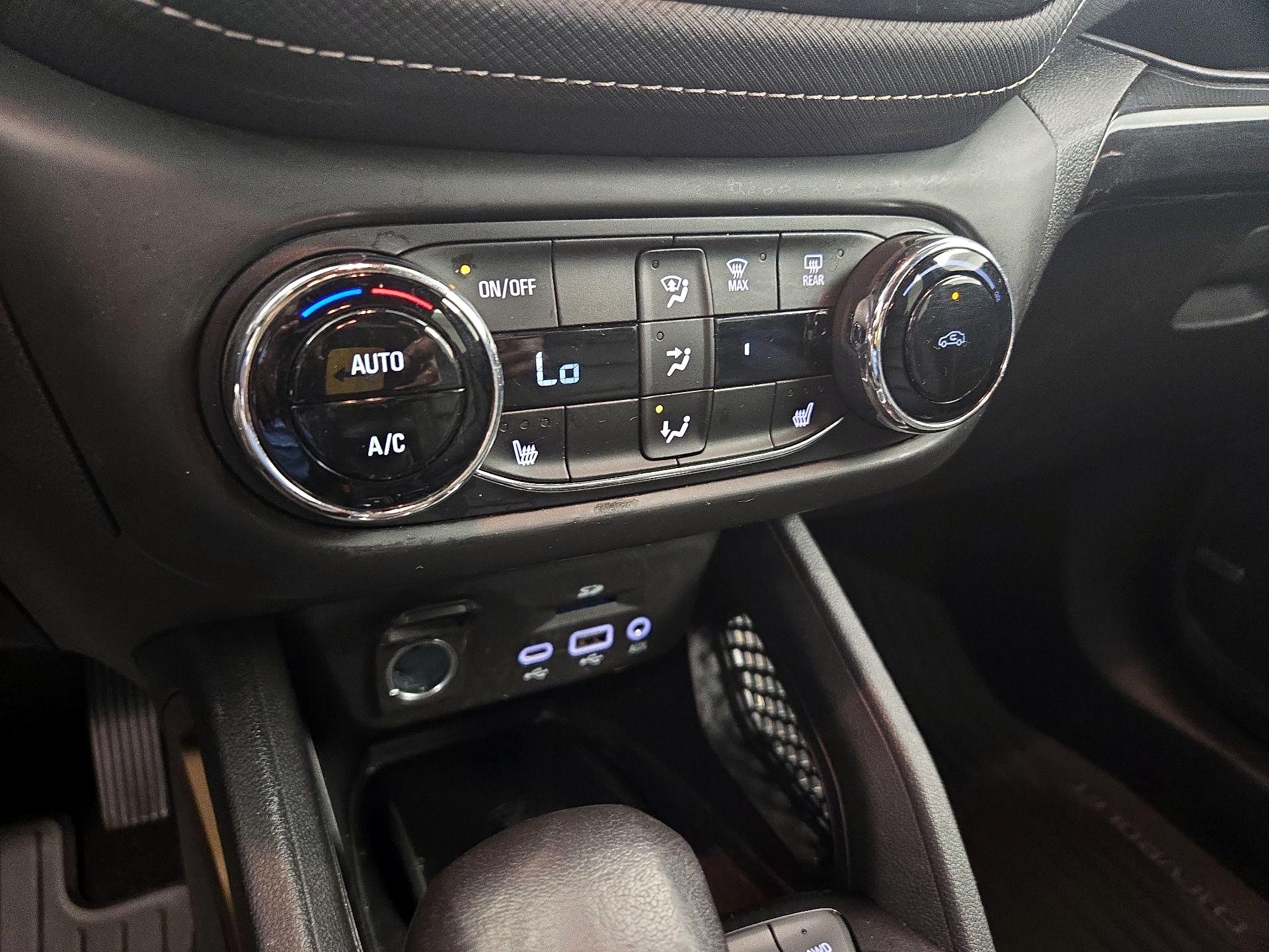 Thumbnail: 2021 Chevrolet TrailBlazer - 17