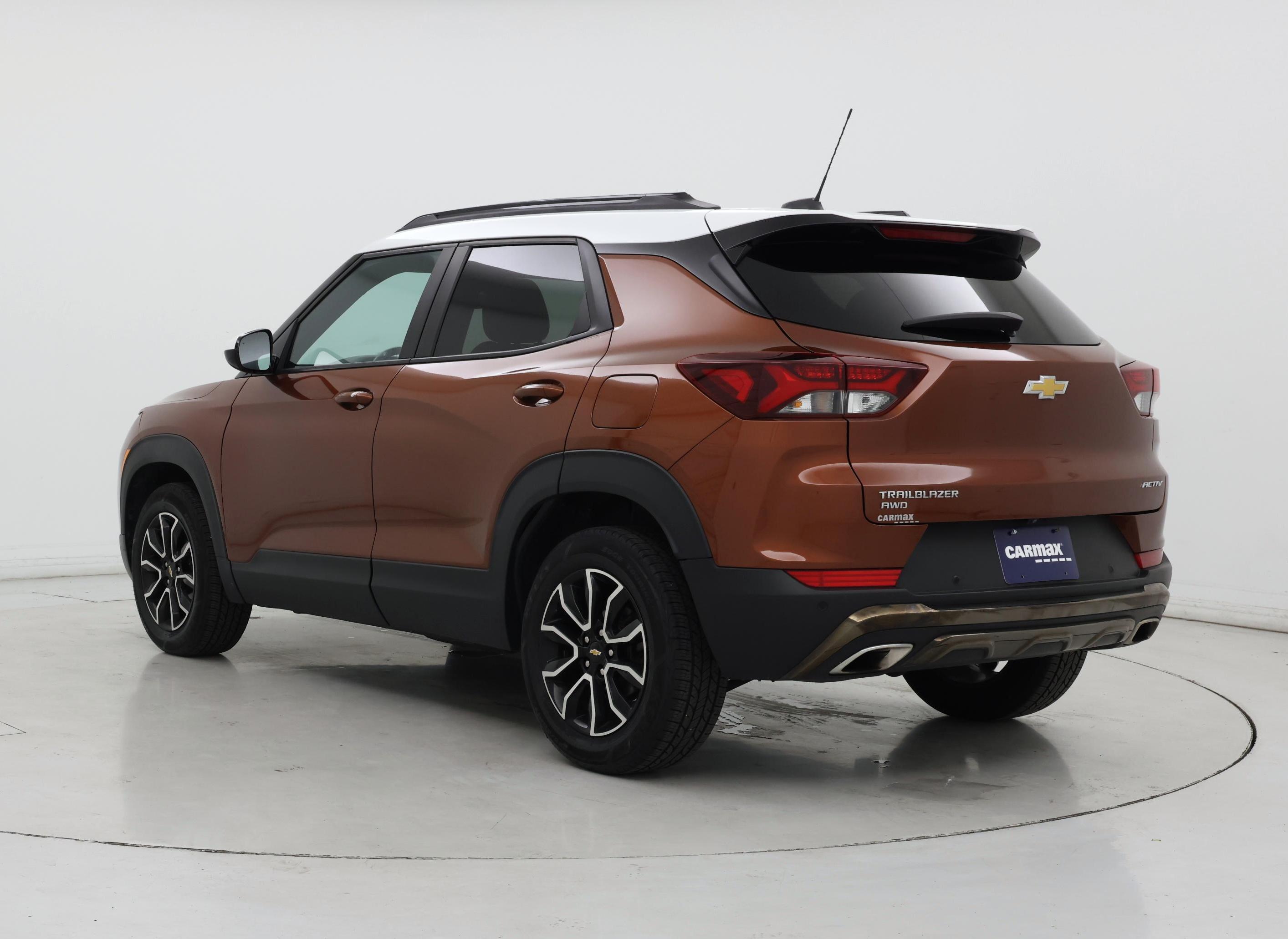 Thumbnail: 2021 Chevrolet TrailBlazer - 2