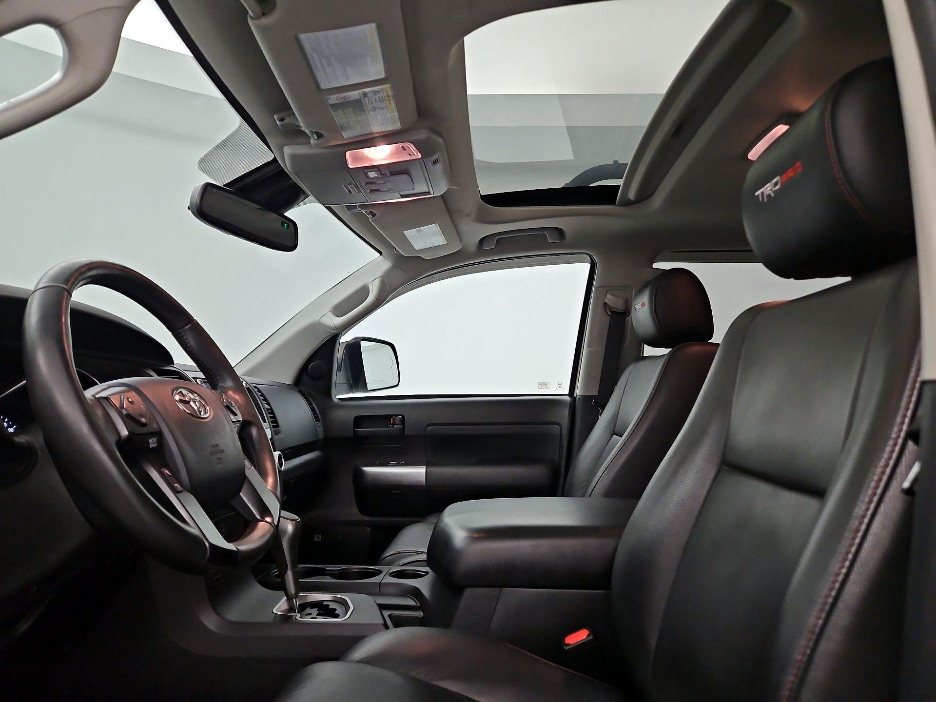 Thumbnail: 2020 Toyota Sequoia - 18