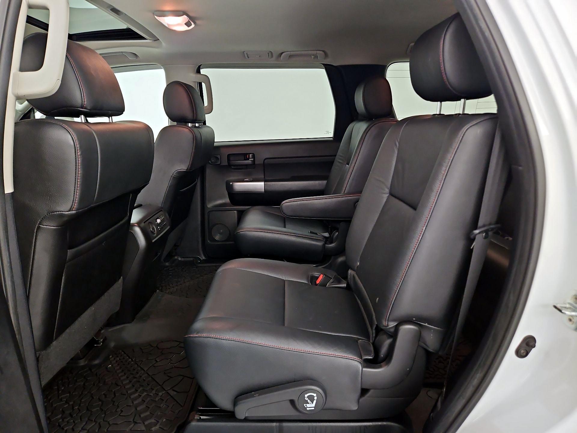 Thumbnail: 2020 Toyota Sequoia - 19