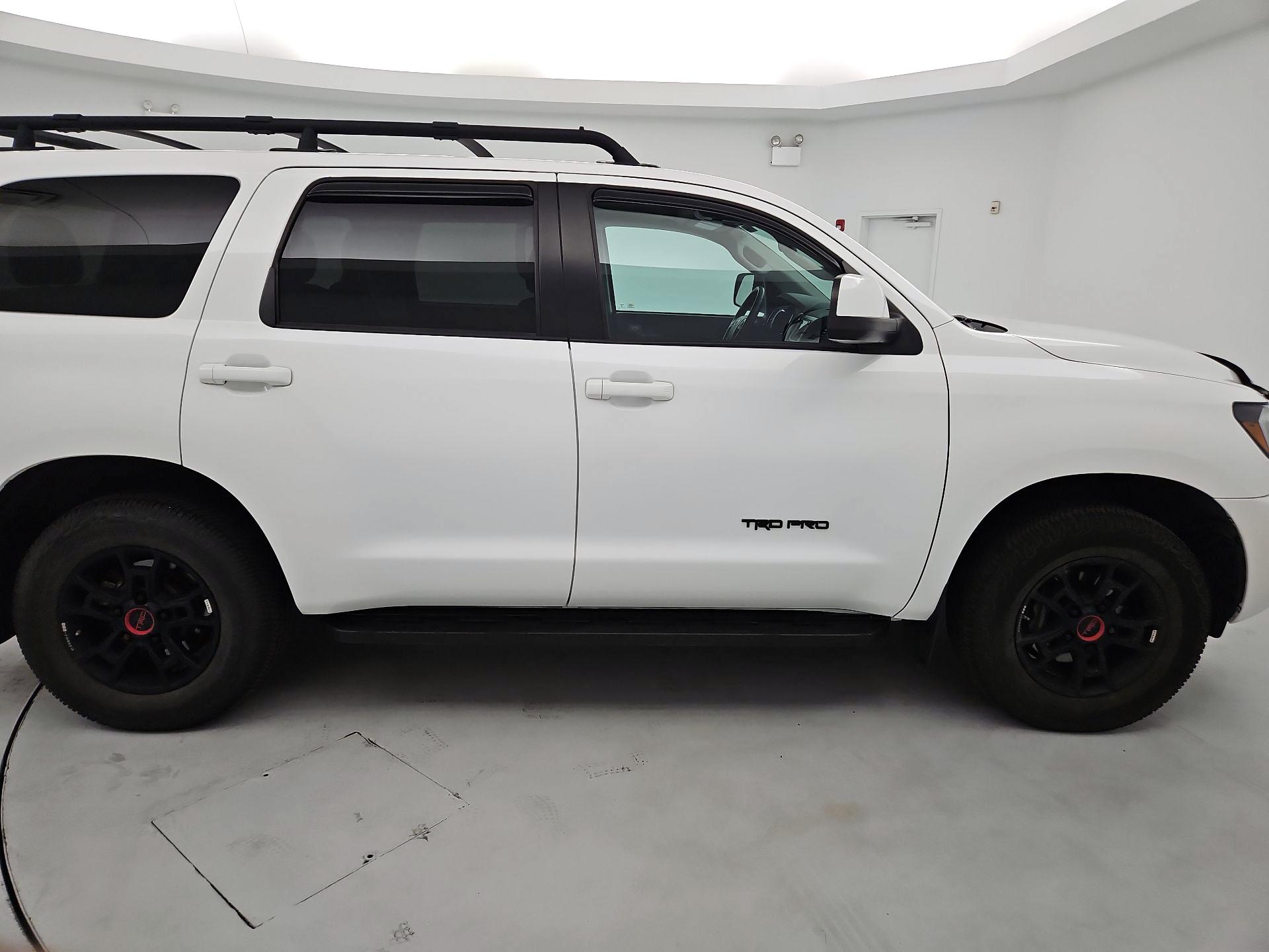Thumbnail: 2020 Toyota Sequoia - 4