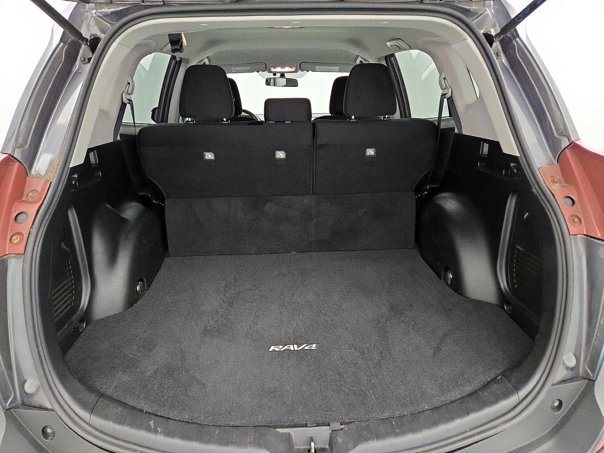 Thumbnail: 2014 Toyota RAV4 - 20