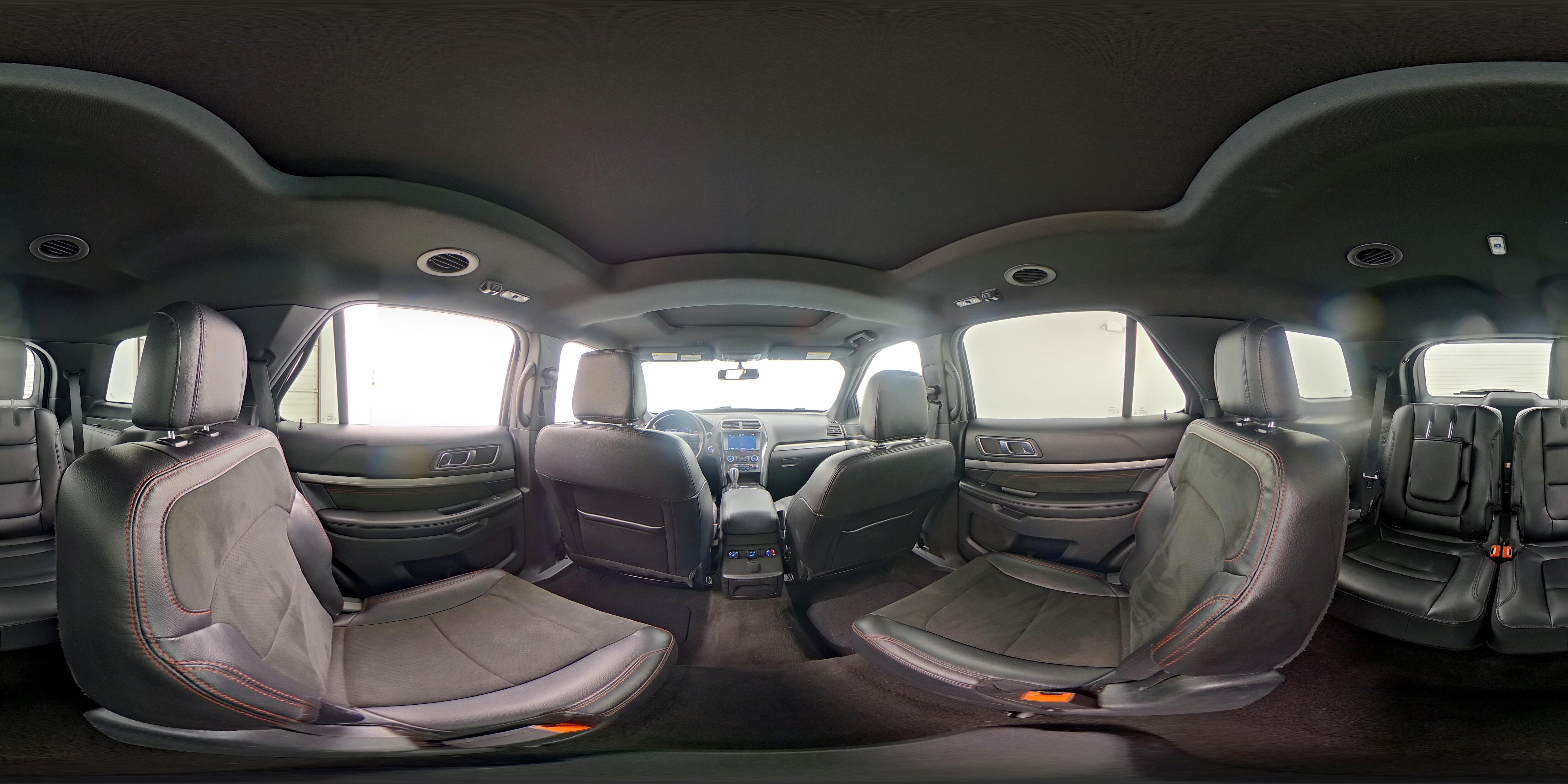 2019 Ford Explorer XLT - Photo 30