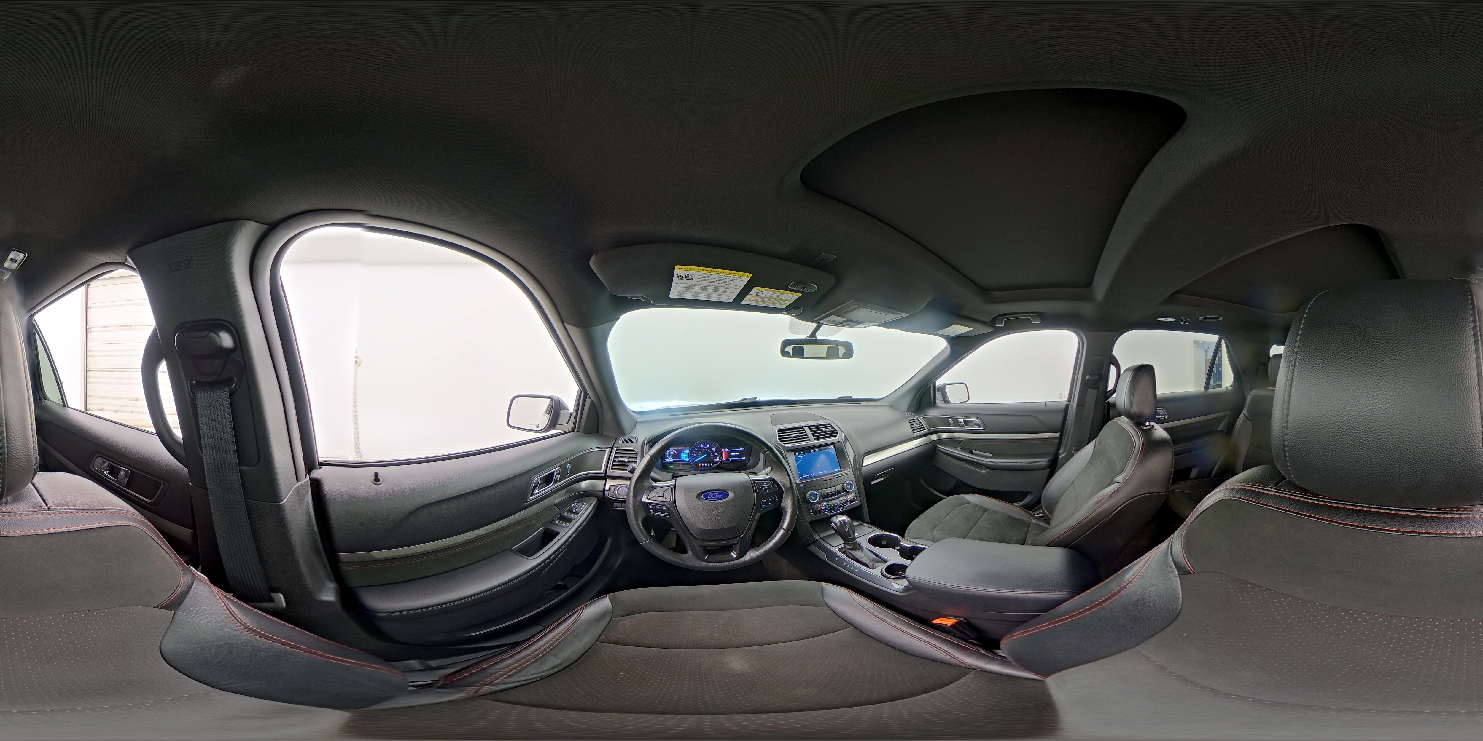 2019 Ford Explorer XLT - Photo 31