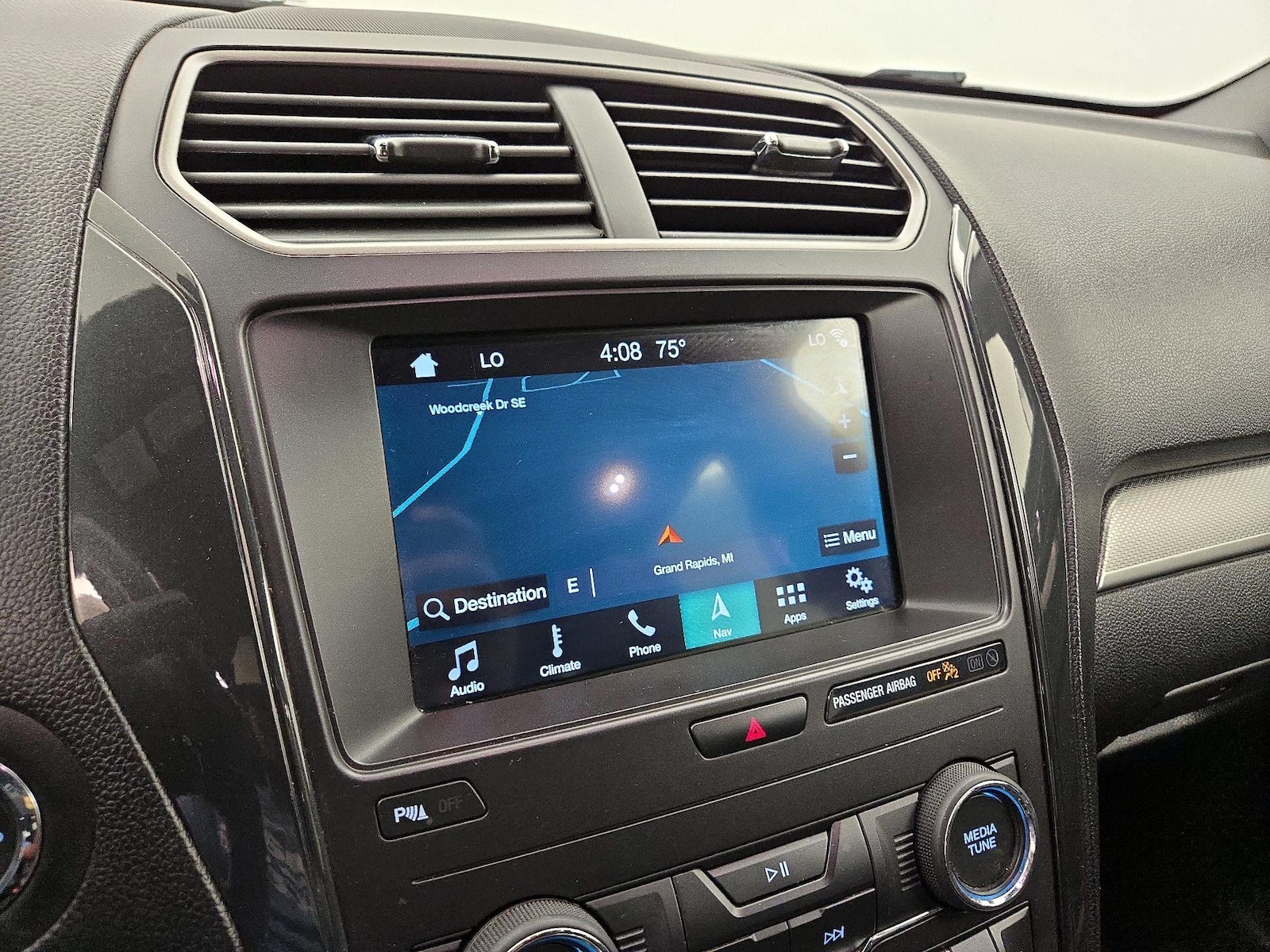 2019 Ford Explorer XLT - Photo 15
