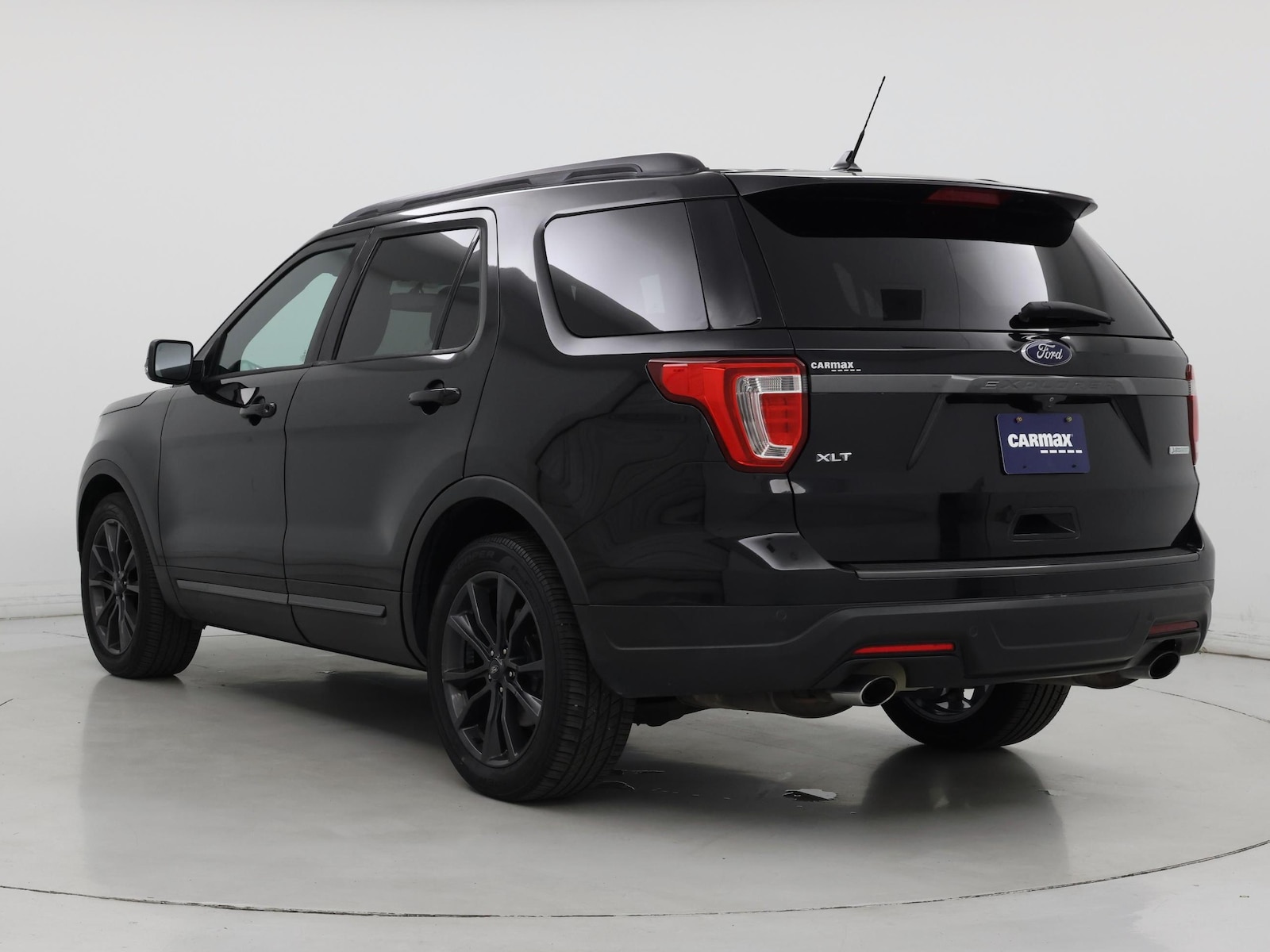 2019 Ford Explorer XLT - Photo 3