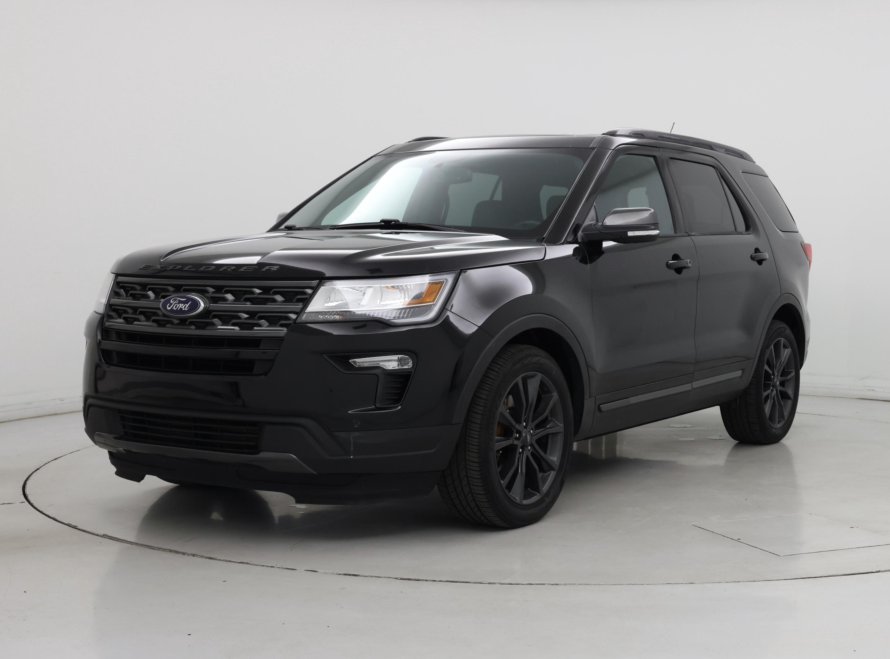 Thumbnail: 2019 Ford Explorer - 4