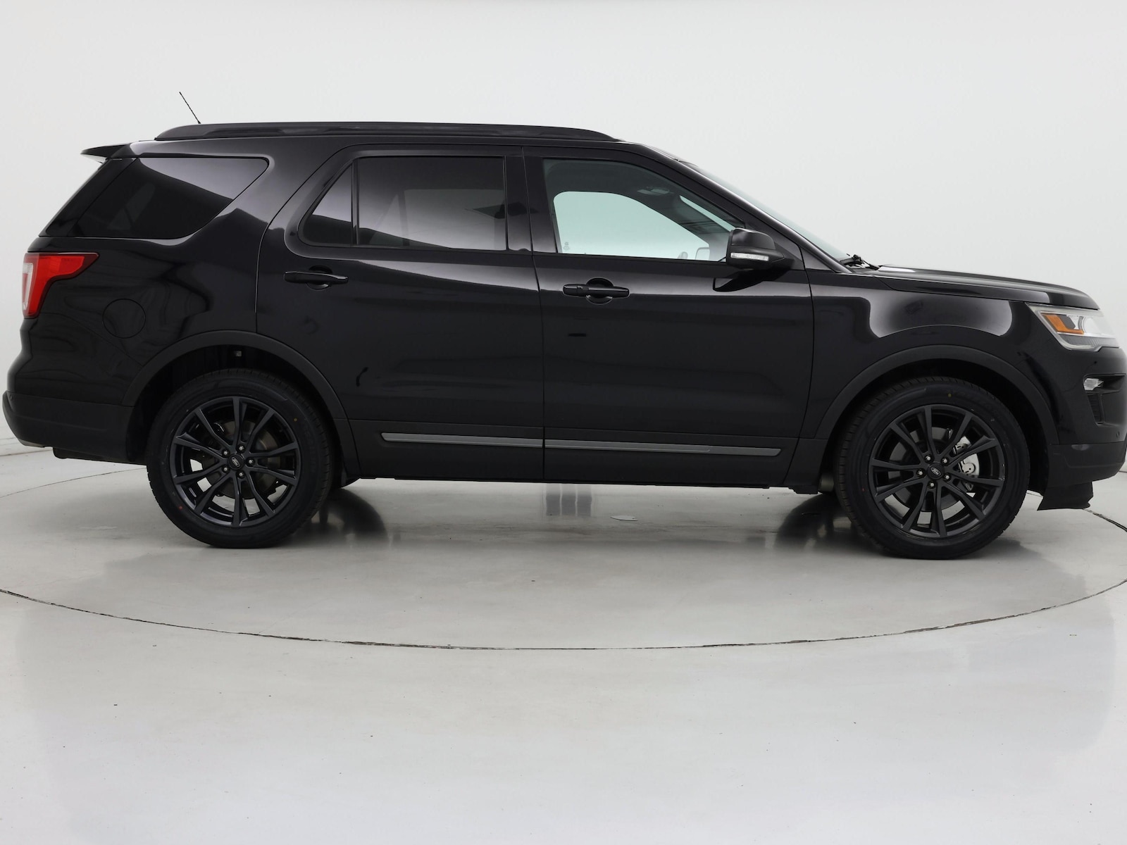 2019 Ford Explorer XLT - Photo 8