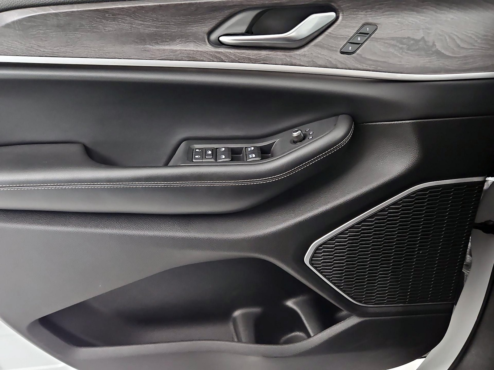 2022 Jeep Grand Cherokee L Limited - Photo 11