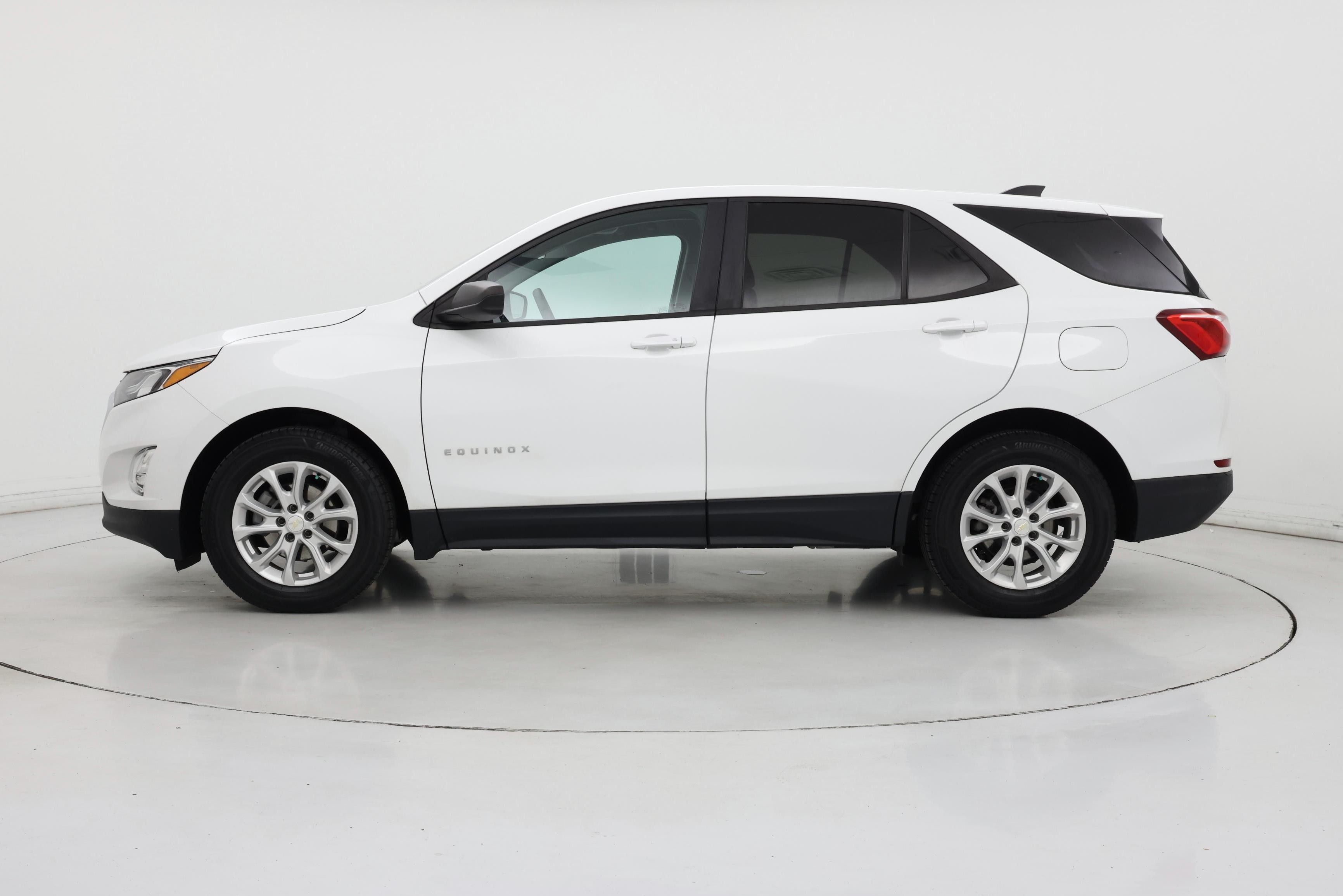 Thumbnail: 2020 Chevrolet Equinox - 3