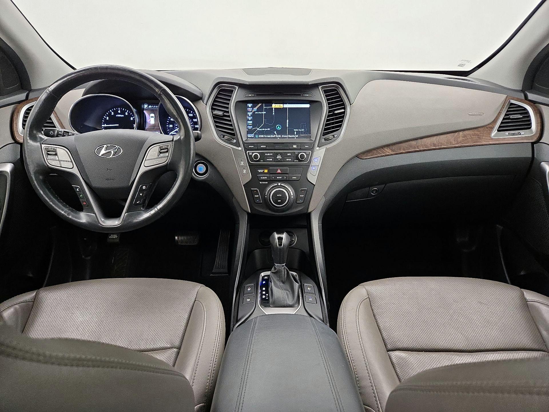 Thumbnail: 2018 Hyundai Santa Fe - 9