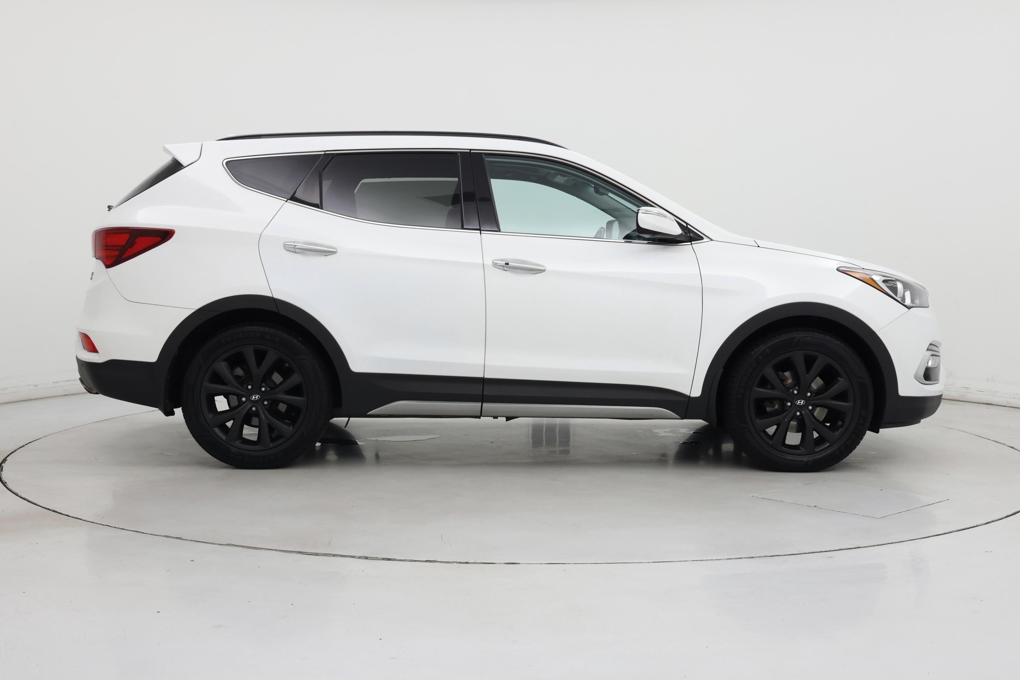Thumbnail: 2018 Hyundai Santa Fe - 7
