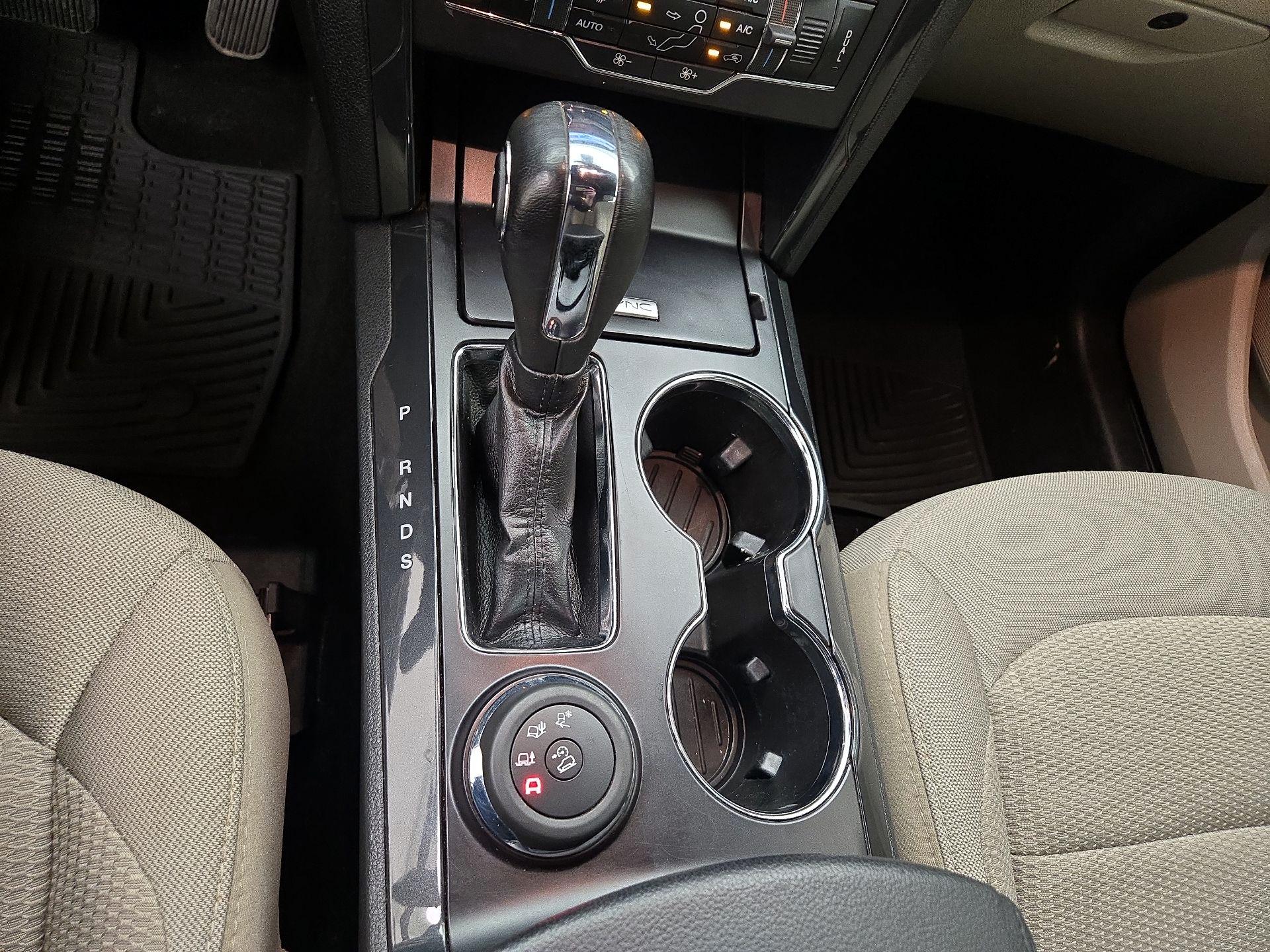 Thumbnail: 2019 Ford Explorer - 18