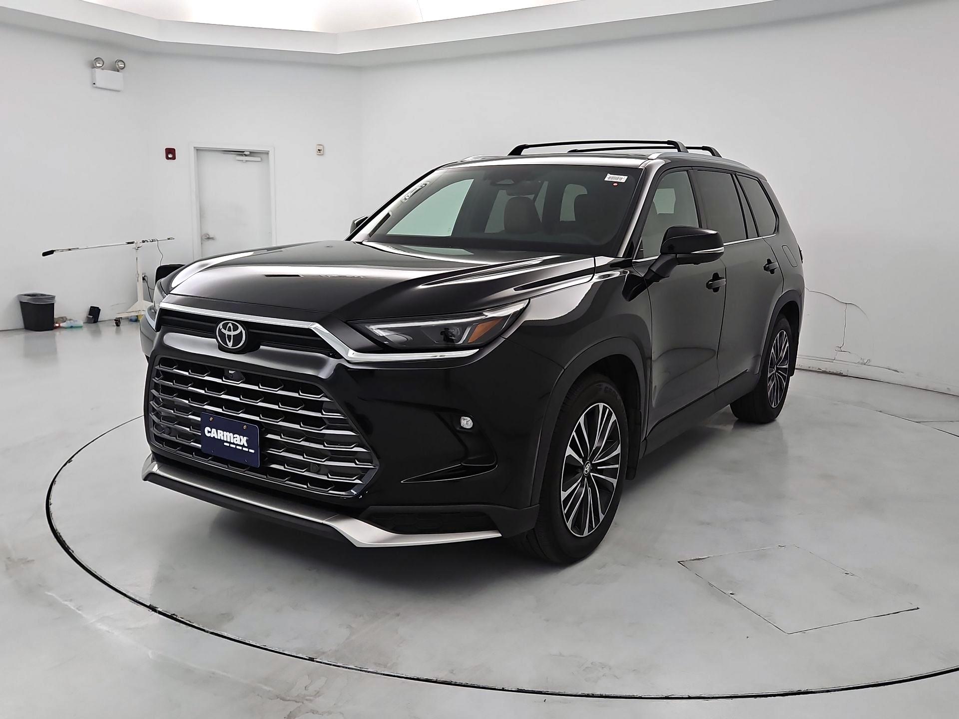 Thumbnail: 2026 Toyota Highlander - 3