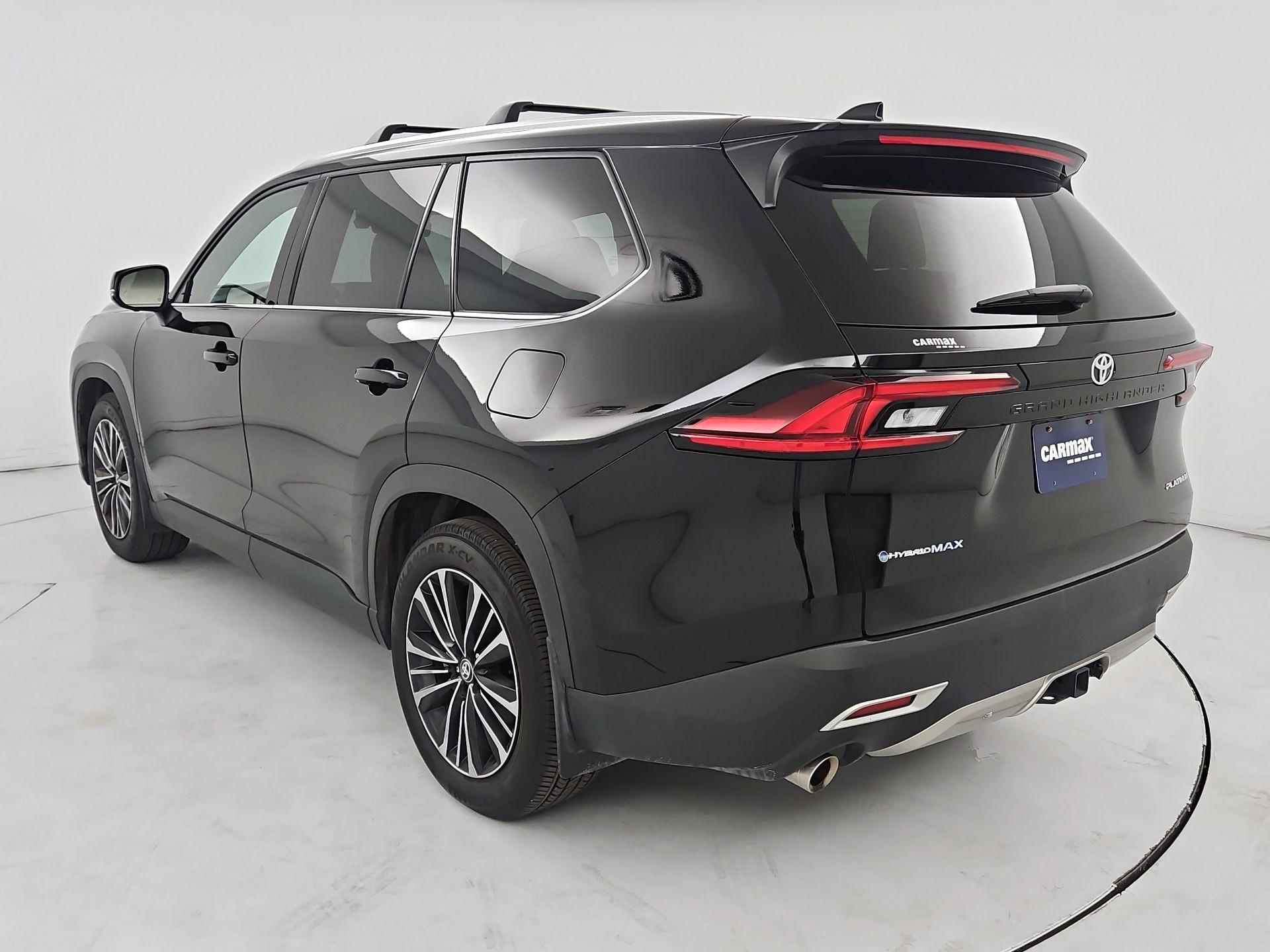 Thumbnail: 2026 Toyota Highlander - 7