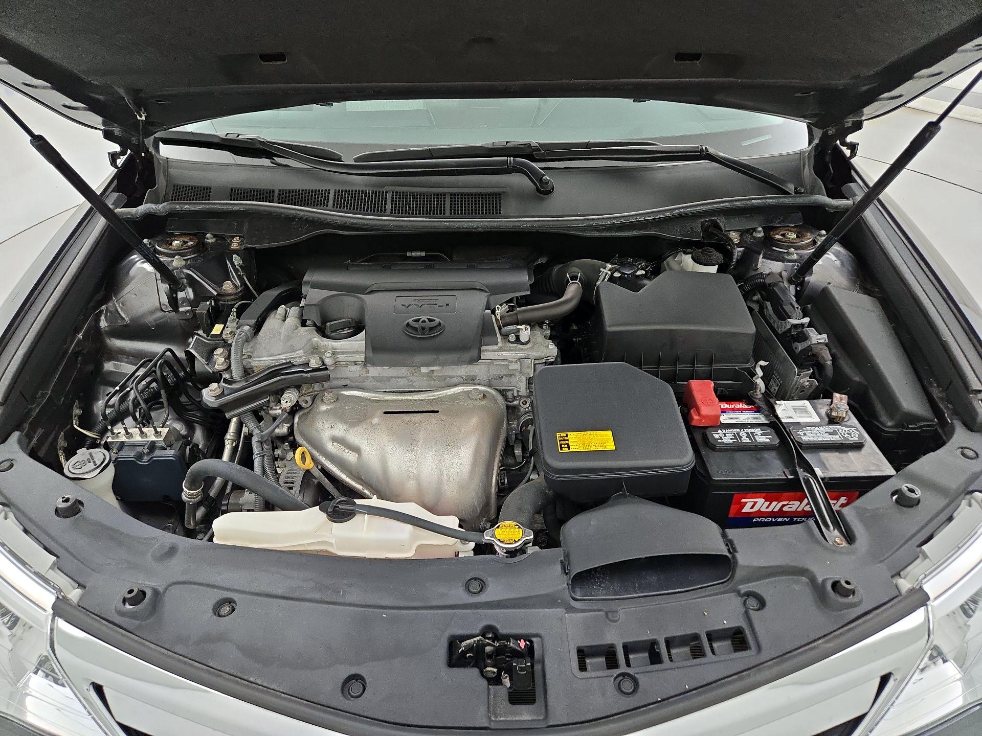 Thumbnail: 2014 Toyota Camry - 20