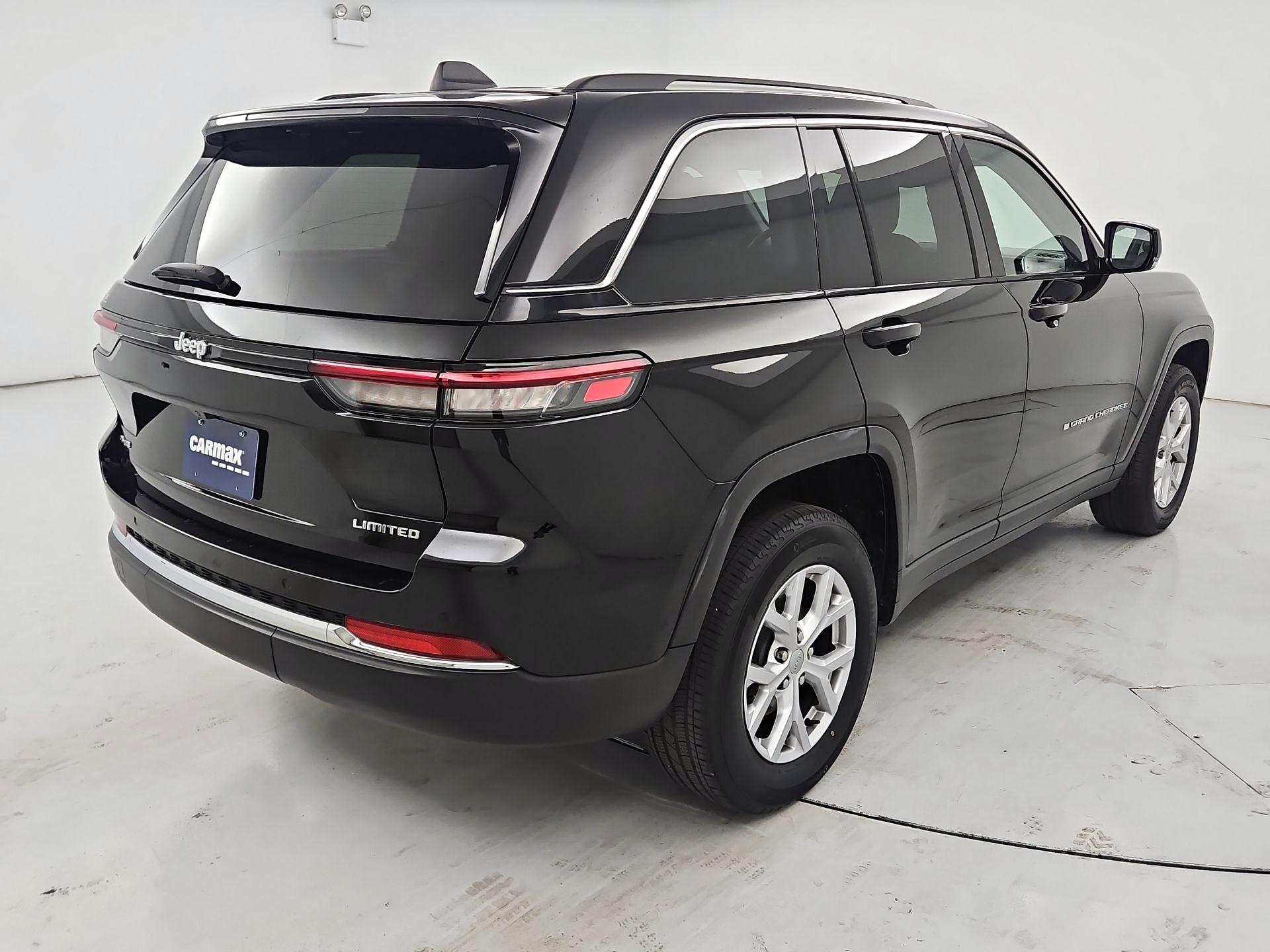 Thumbnail: 2022 Jeep Grand Cherokee - 5