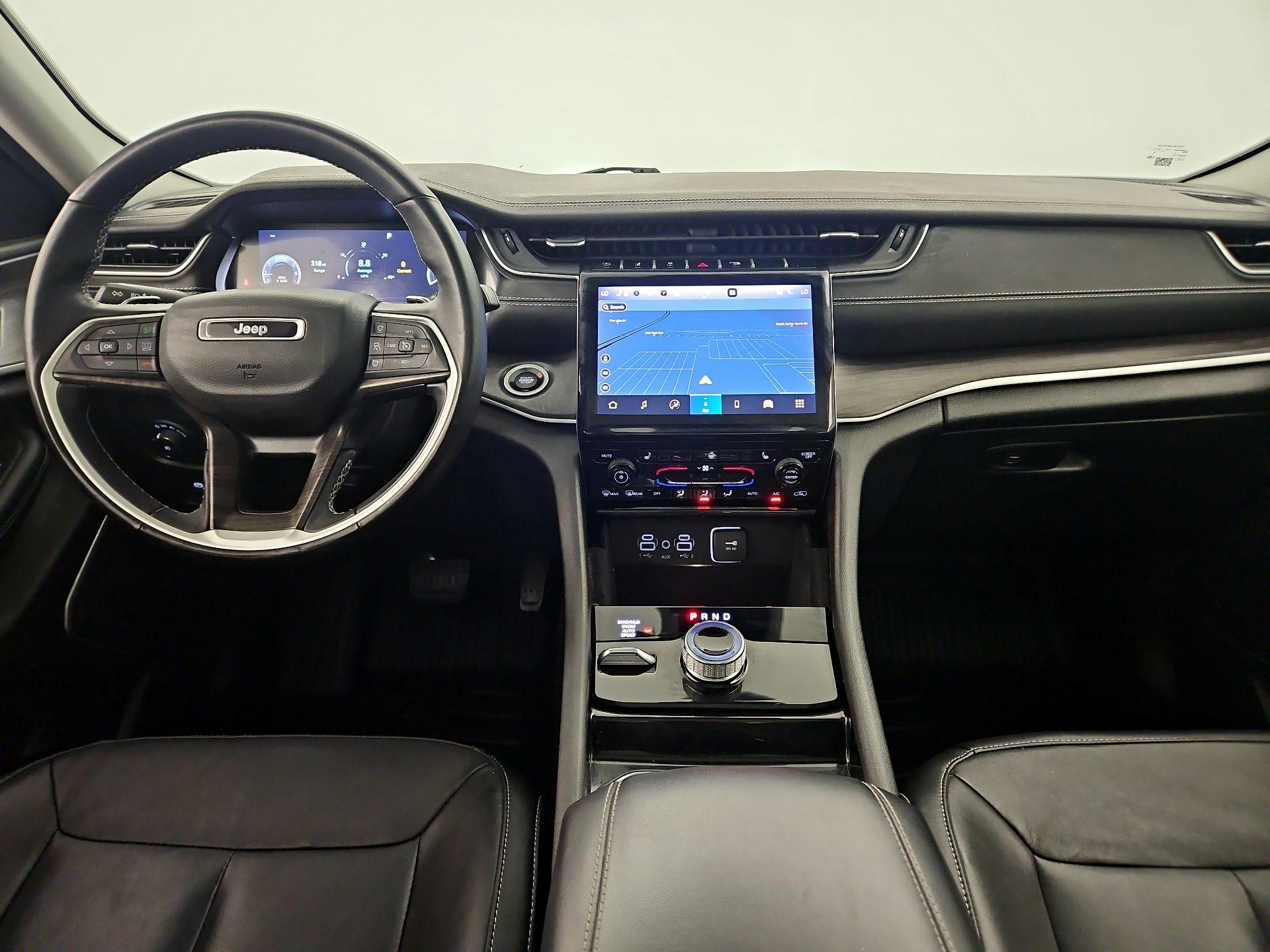 Thumbnail: 2022 Jeep Grand Cherokee - 8