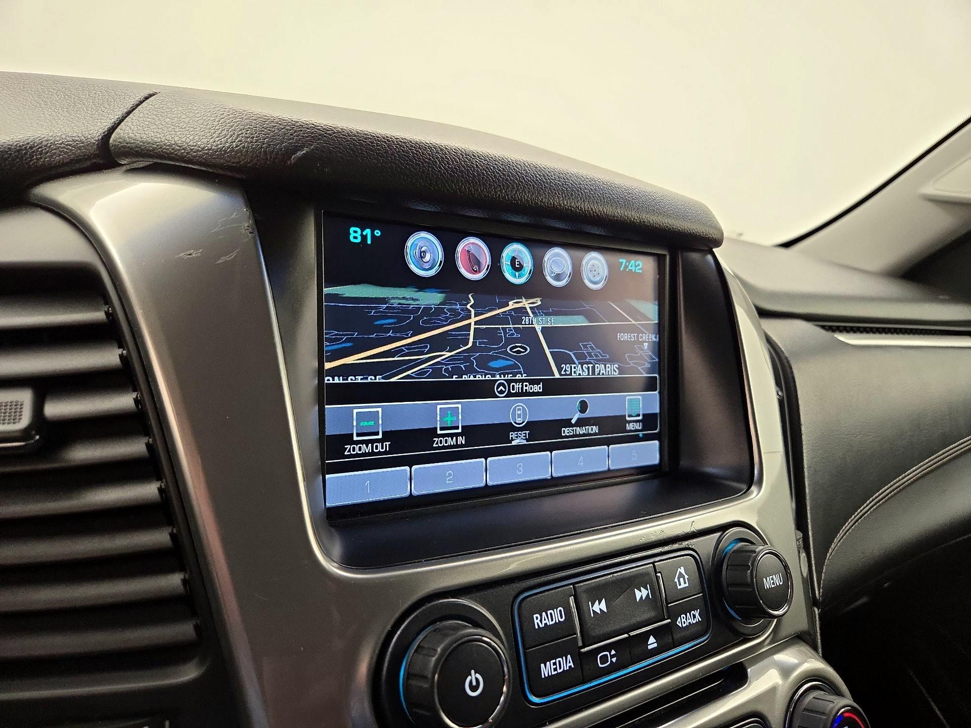 Thumbnail: 2016 Chevrolet Tahoe - 14