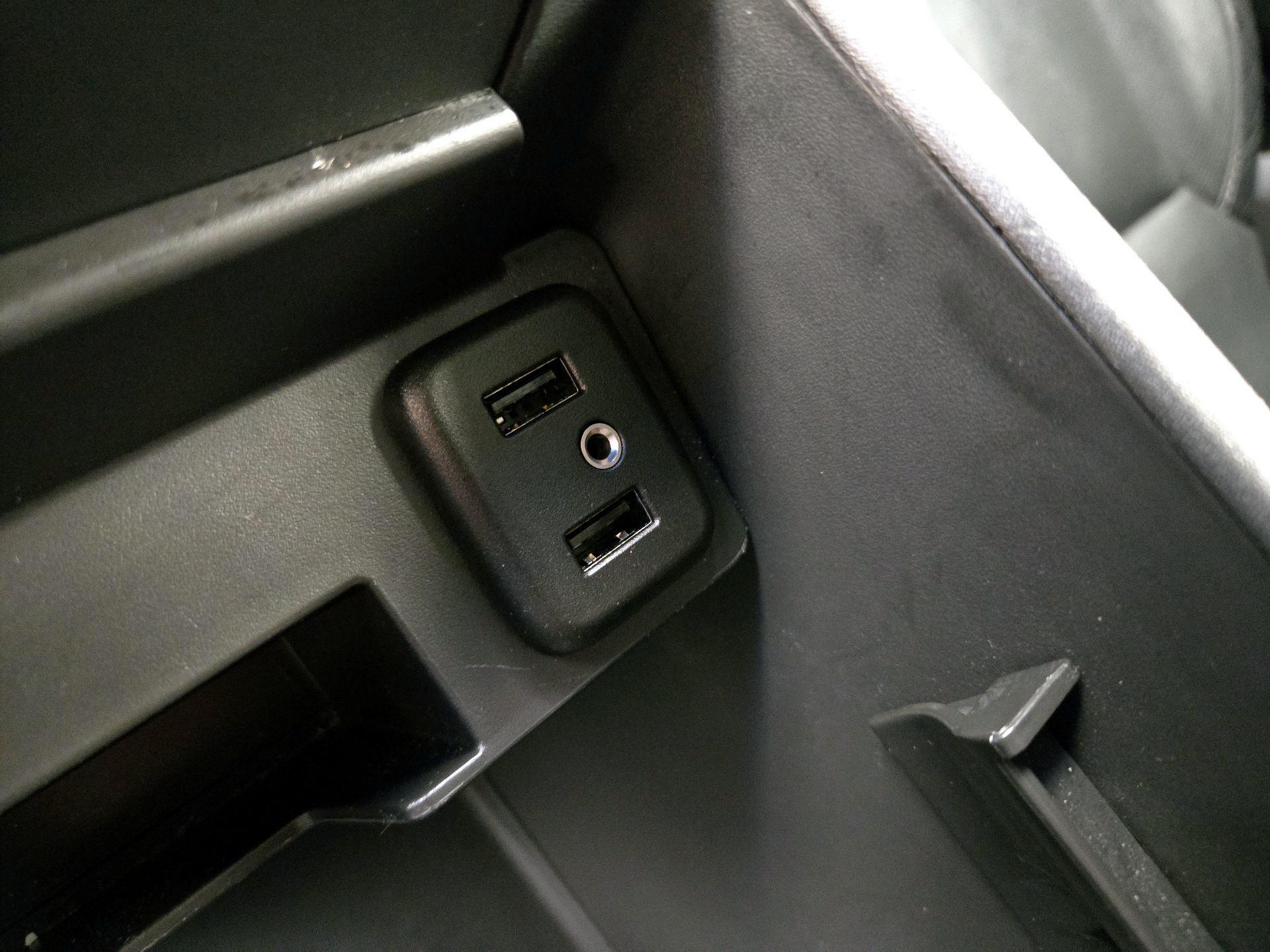 Thumbnail: 2016 Chevrolet Tahoe - 19