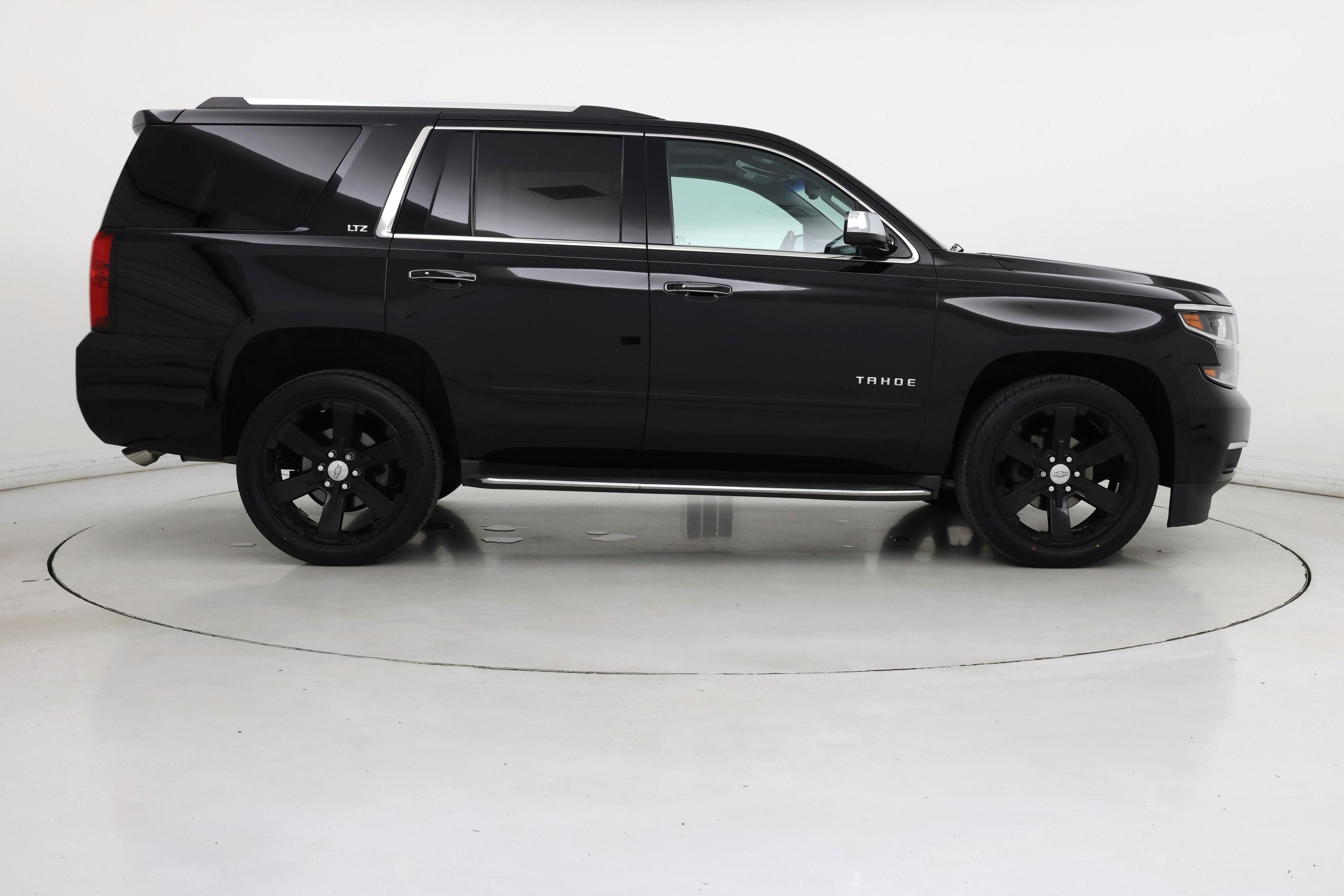 Thumbnail: 2016 Chevrolet Tahoe - 7