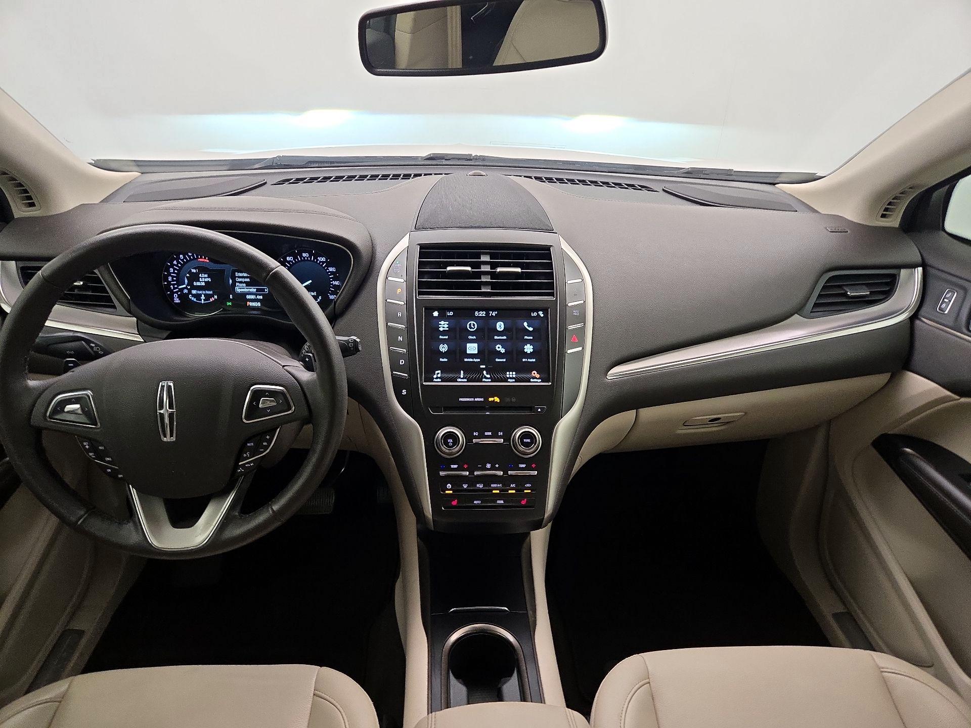 Thumbnail: 2019 Lincoln MKC - 9