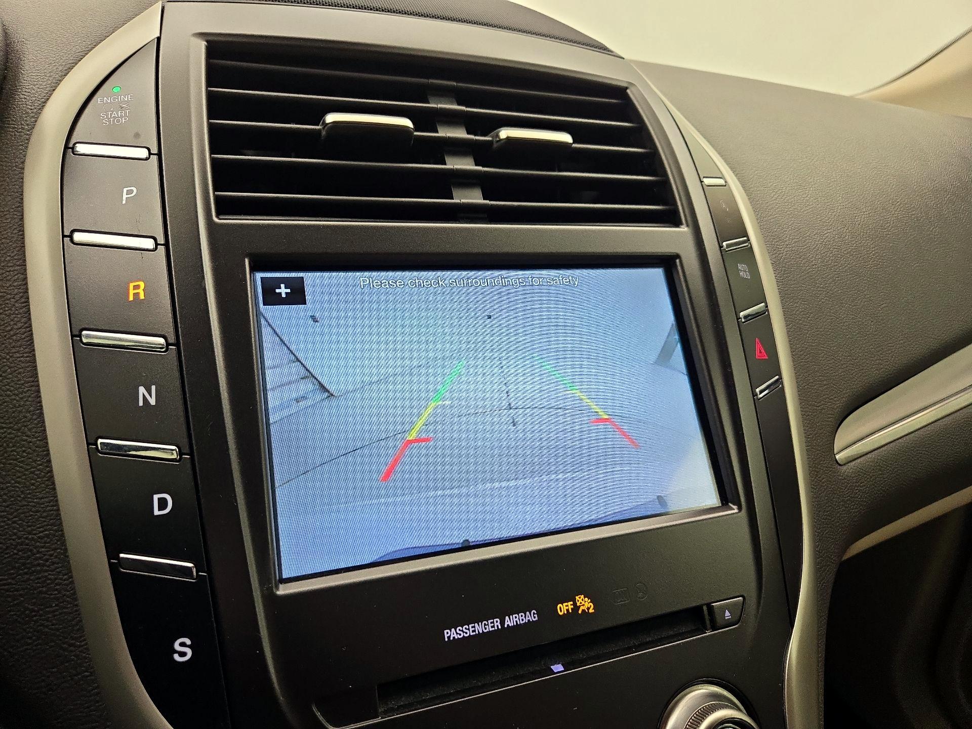 Thumbnail: 2019 Lincoln MKC - 14
