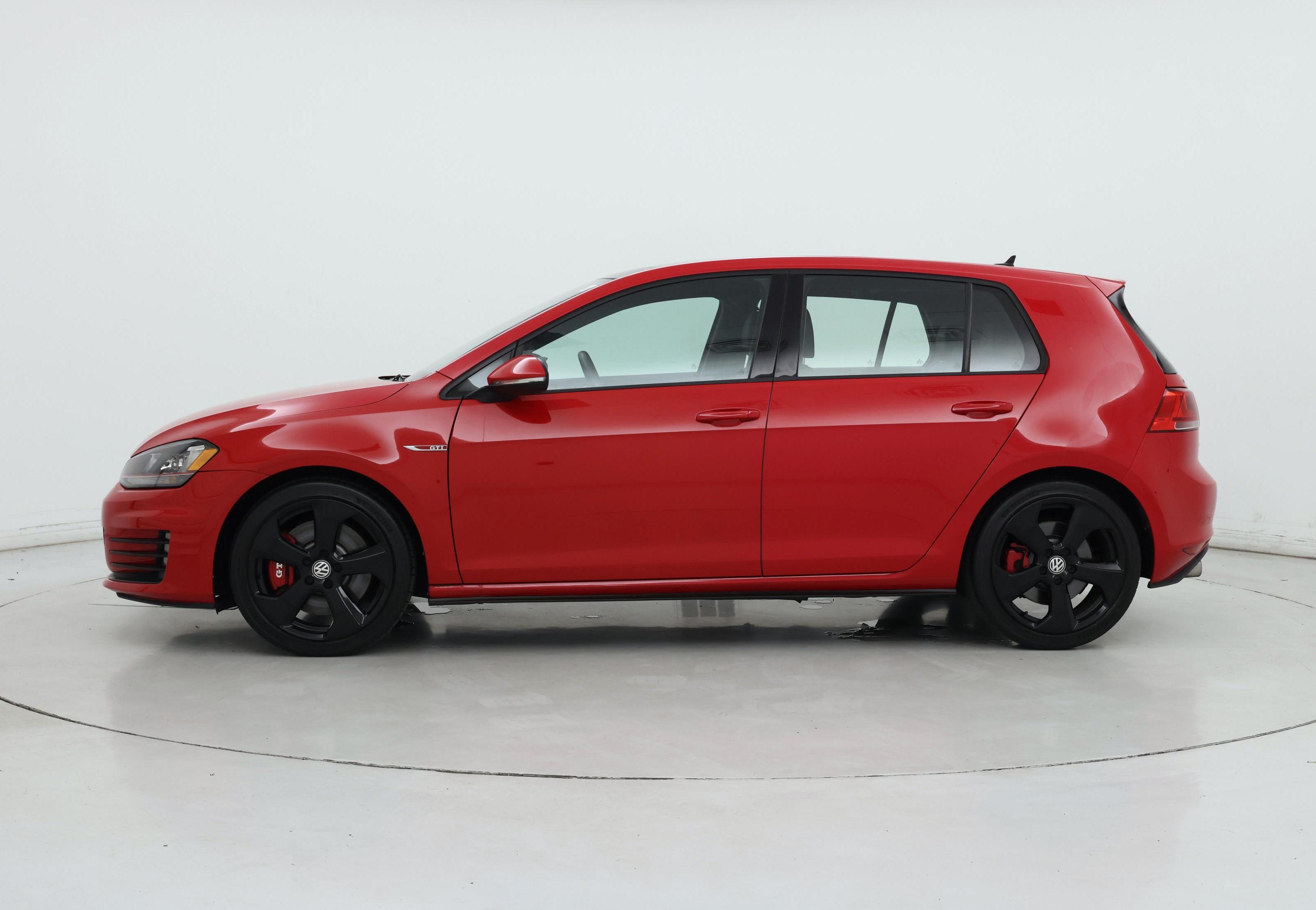 Thumbnail: 2017 Volkswagen Golf - 3