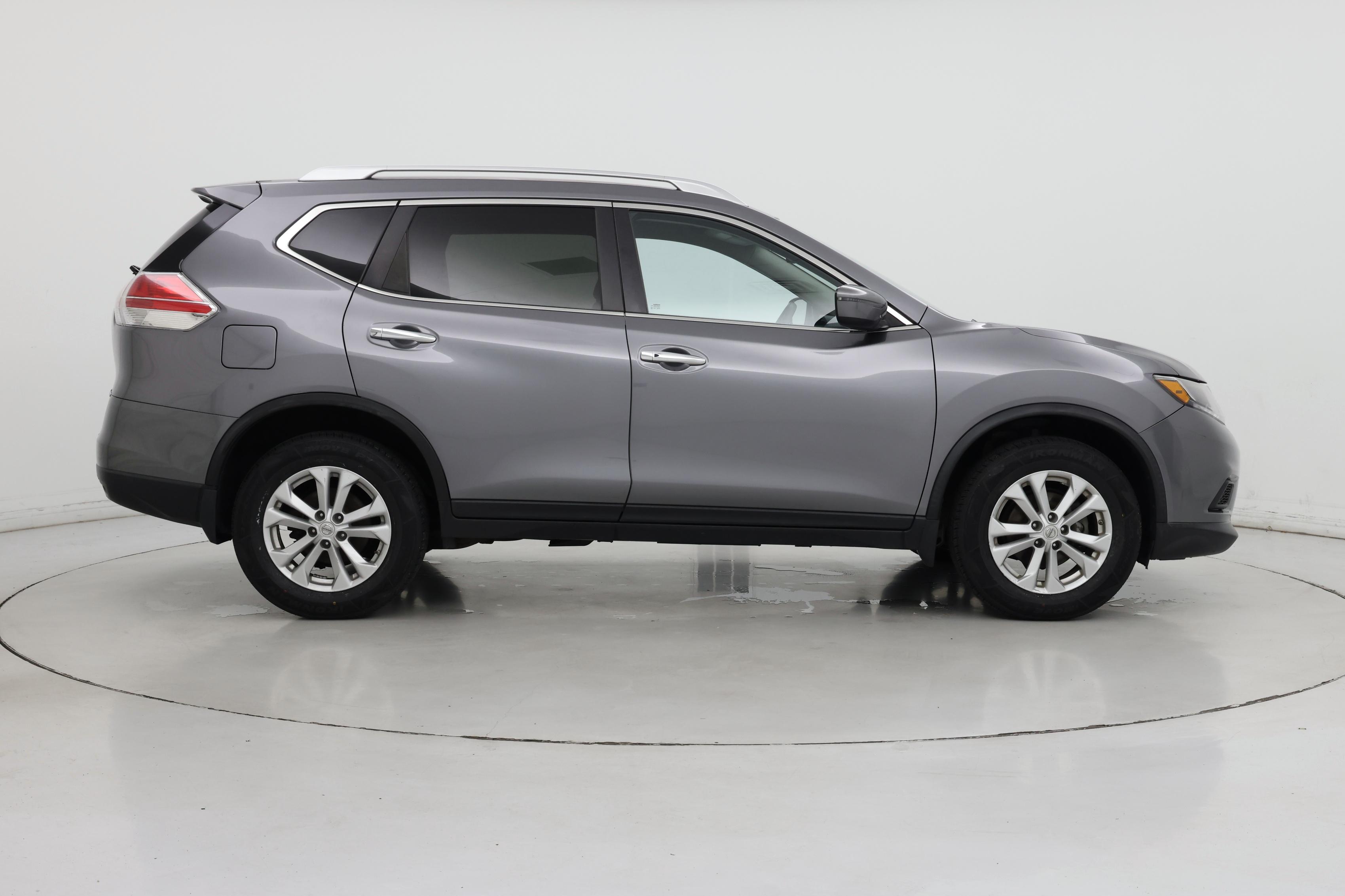 Thumbnail: 2016 Nissan Rogue - 7