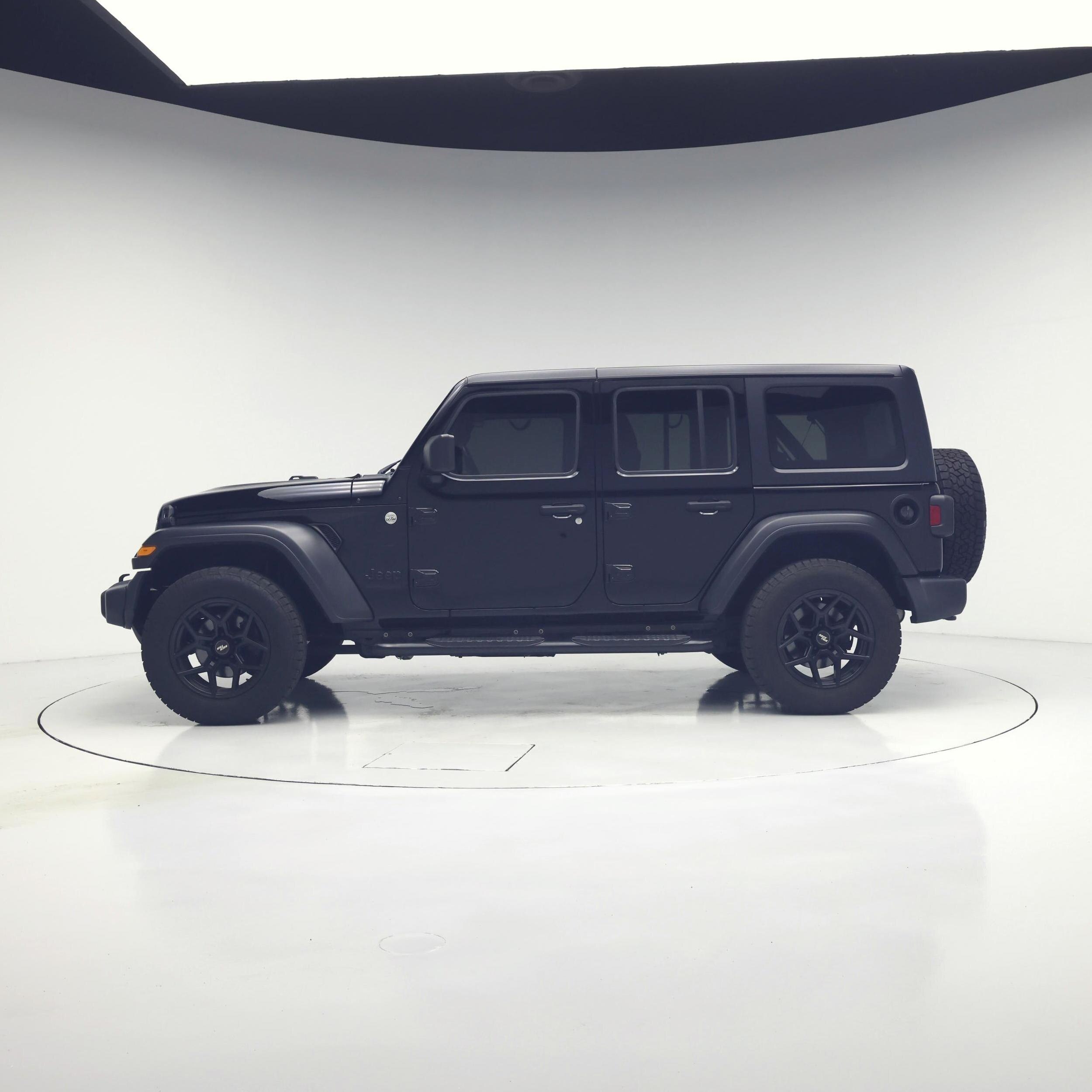 Thumbnail: 2019 Jeep Wrangler - 3