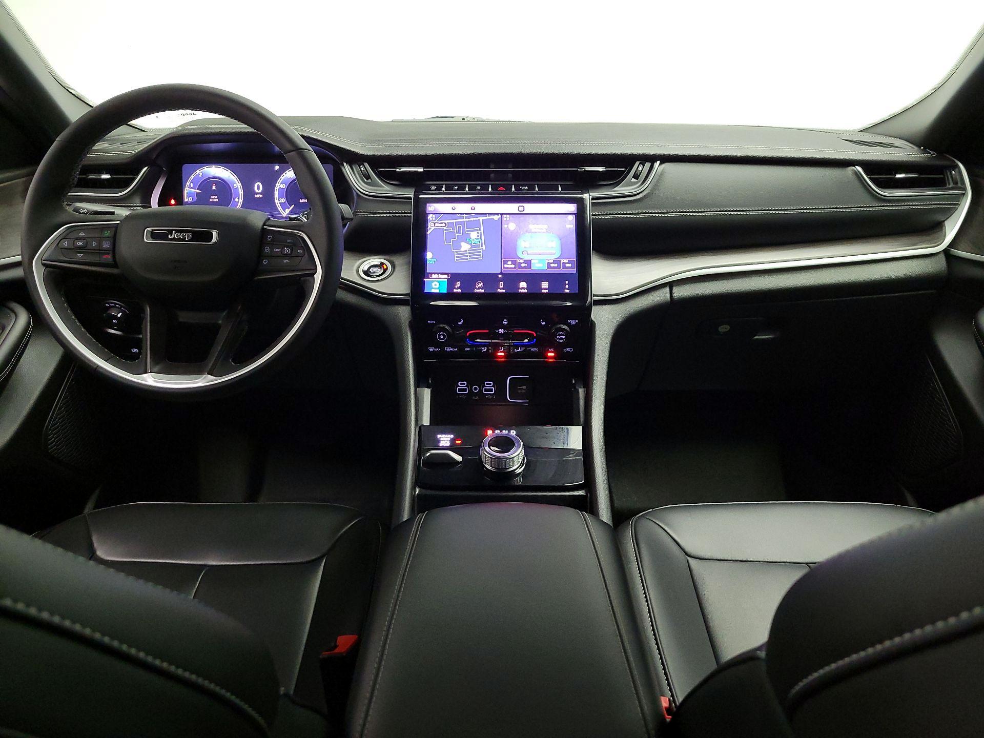 Thumbnail: 2025 Jeep Grand Cherokee - 9