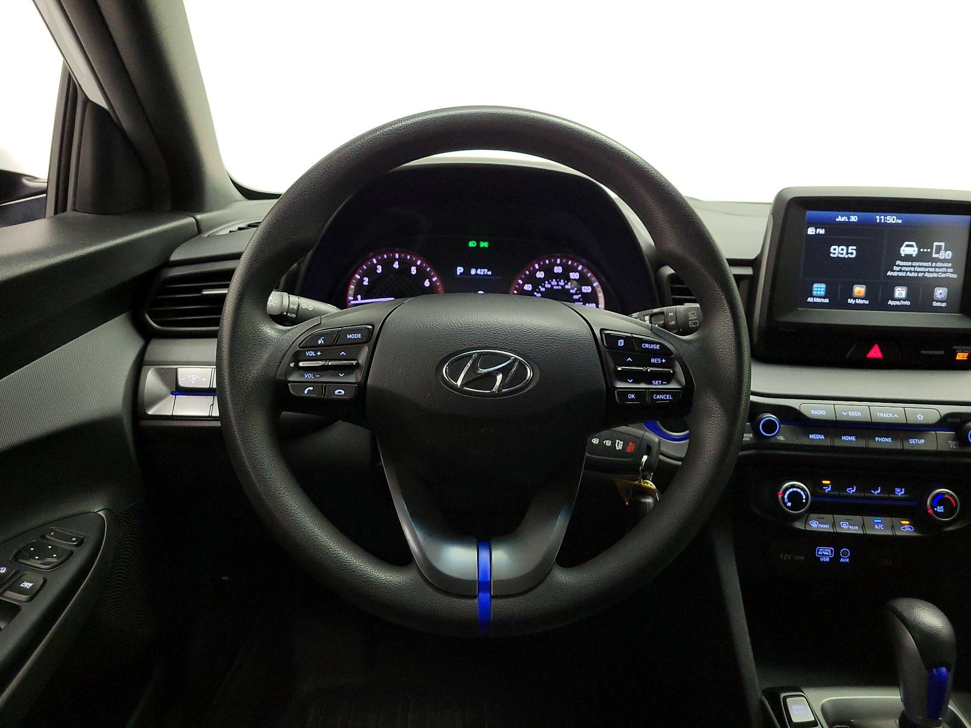Thumbnail: 2020 Hyundai Veloster - 10