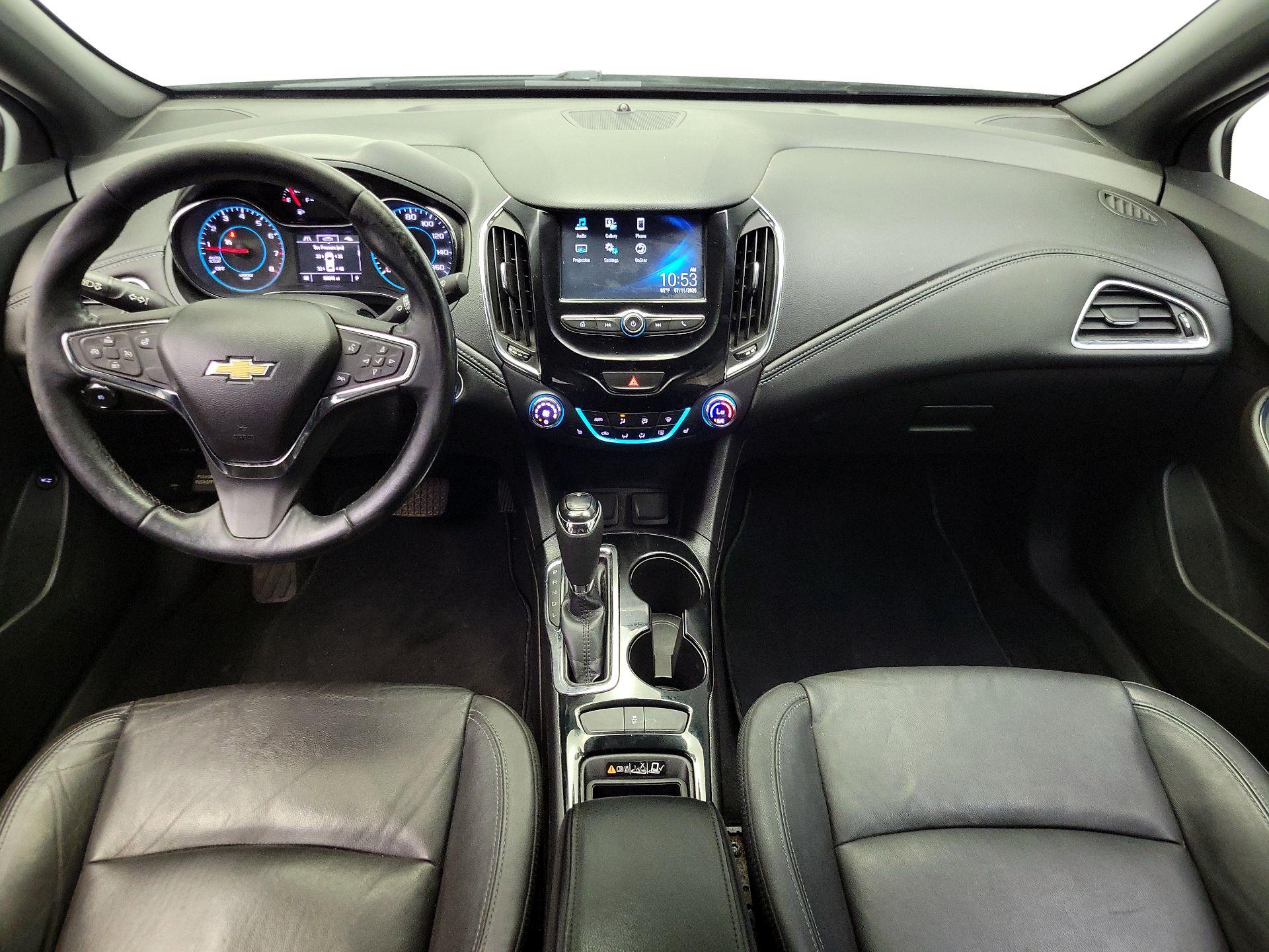 Thumbnail: 2017 Chevrolet Cruze - 9
