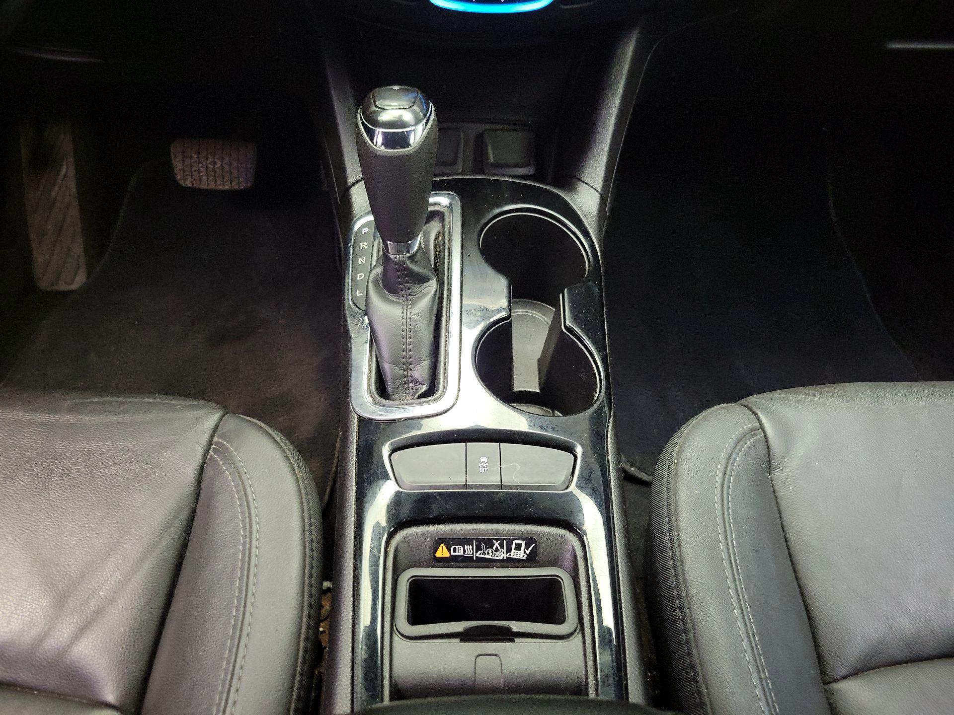 Thumbnail: 2017 Chevrolet Cruze - 17