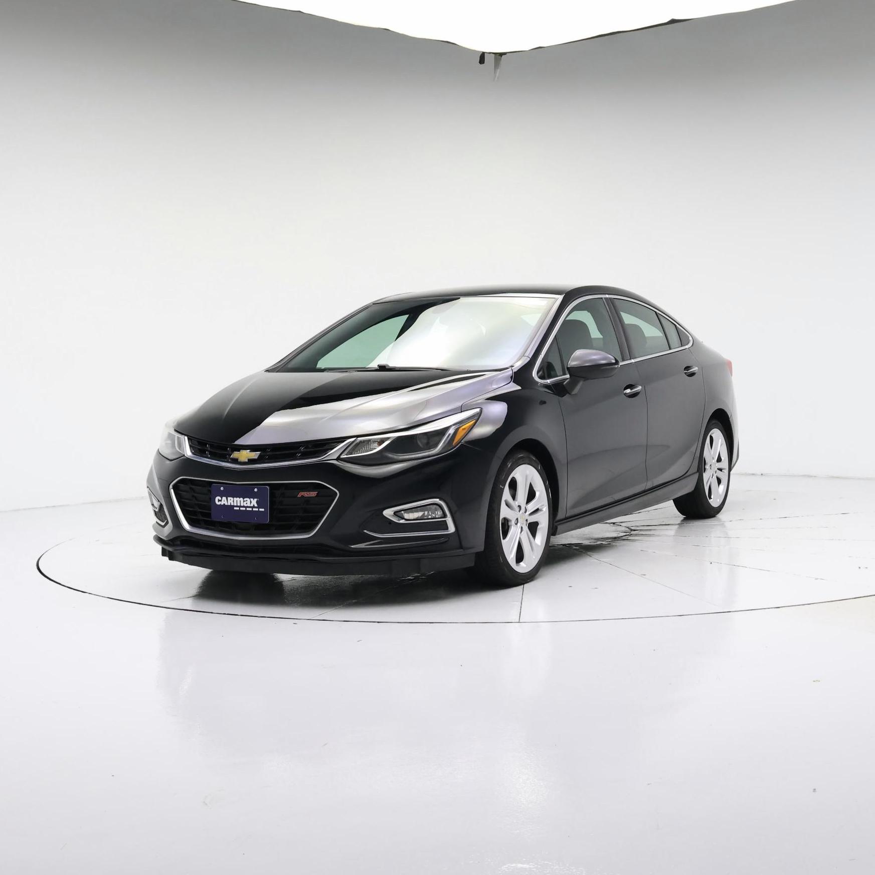 Thumbnail: 2017 Chevrolet Cruze - 4
